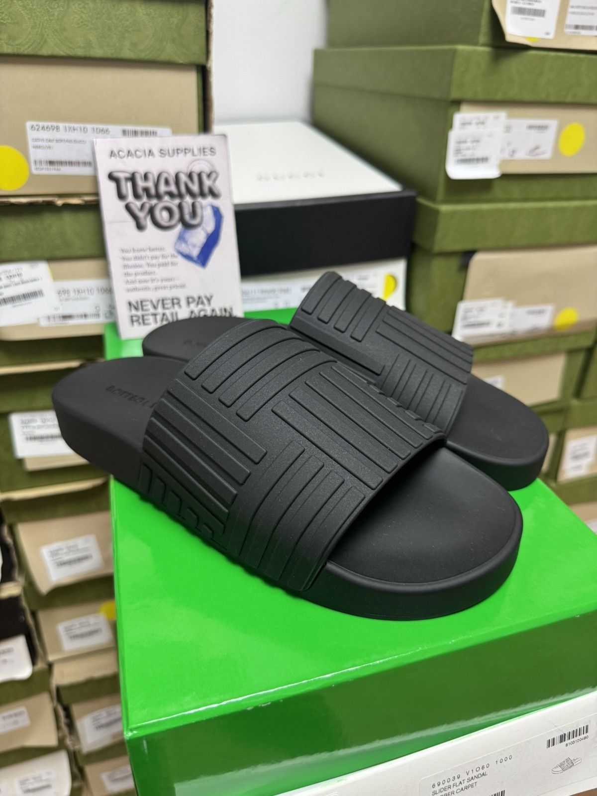 Bottega Veneta Bottega Veneta Embossed Rubber Slides Size US 5.5 / EU 38 - 1 Thumbnail