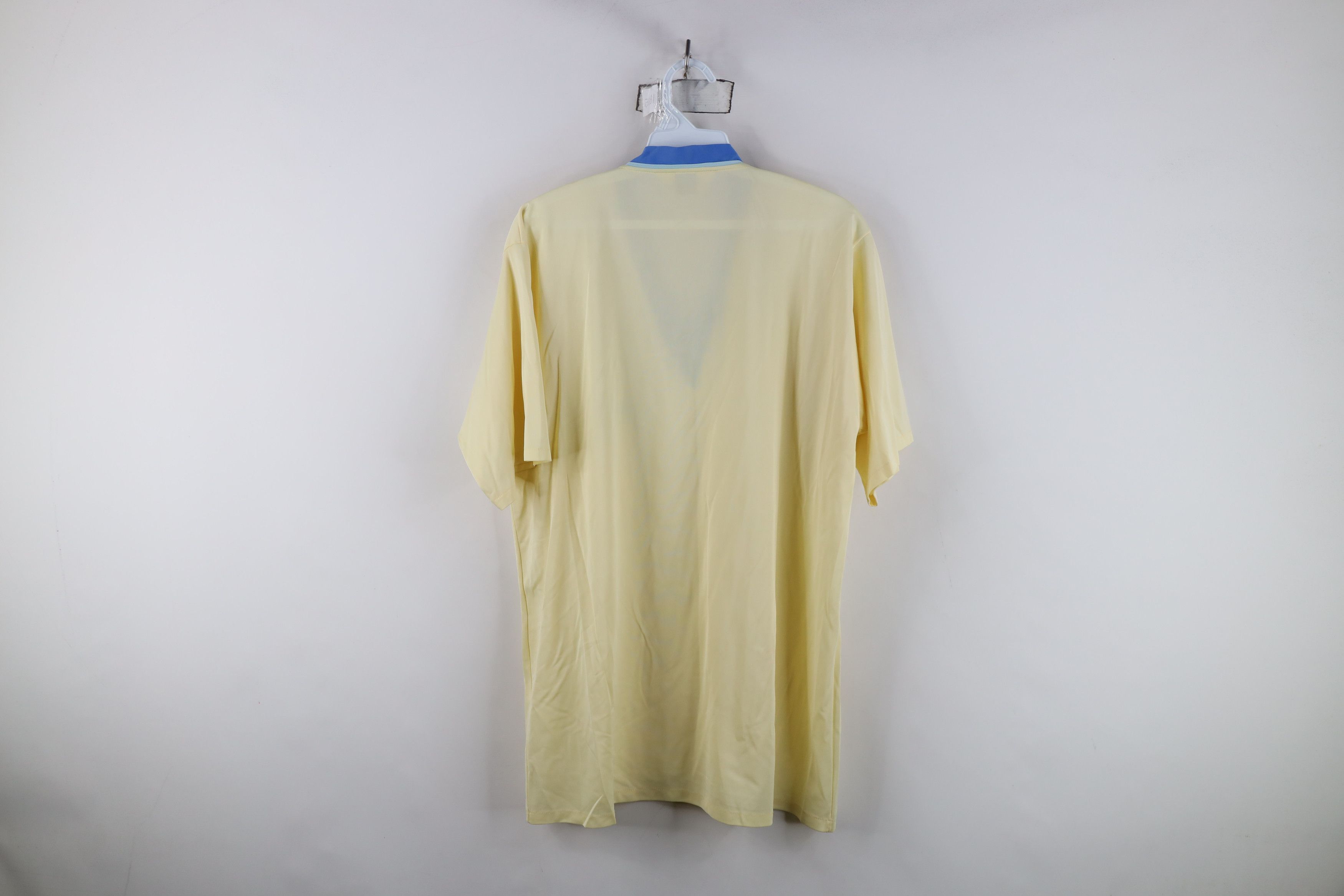 Vintage Vintage 70s Streetwear Knit Short Sleeve V-Neck T-Shirt USA Size US L / EU 52-54 / 3 - 12 Thumbnail