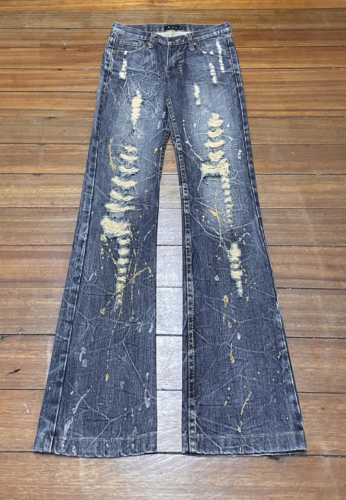 Le Grande Bleu (L.G.B.) Rare Vintage Japanese Brand KUI Ripped Flared Jeans 1990s Size US 30 / EU 46 - 1 Thumbnail