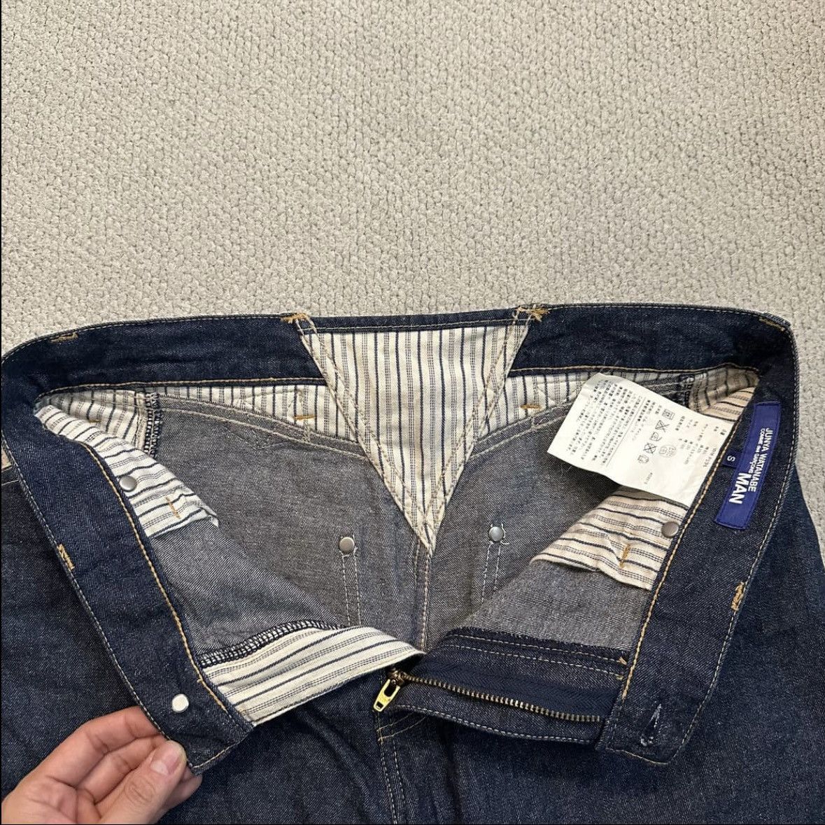 Junya Watanabe Junya Watanabe Cinch Back Denim Pants Size US 31 - 5 Thumbnail
