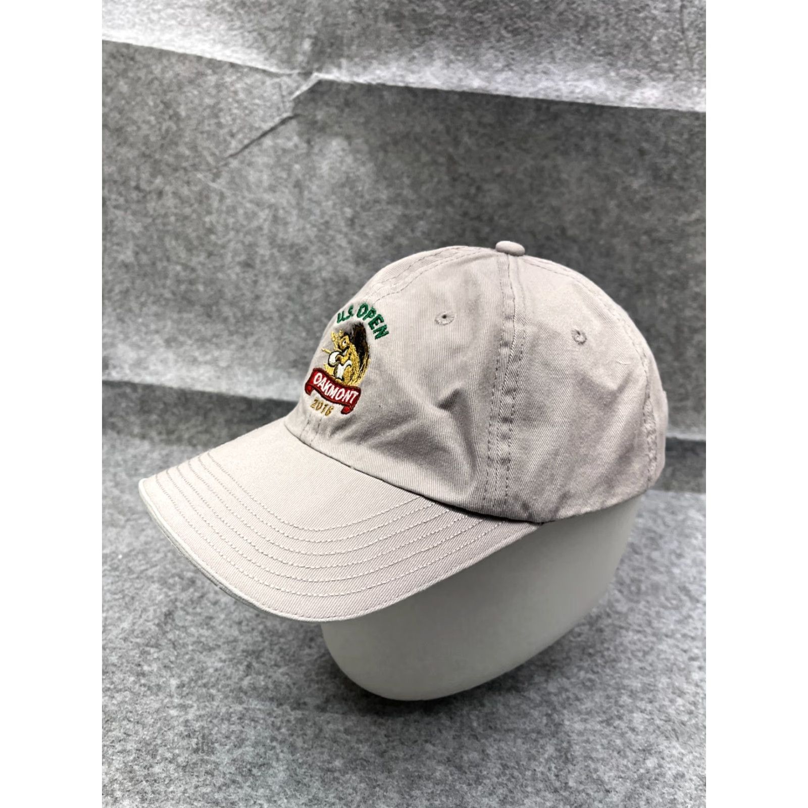 Vintage USGA US Open Hat Cap Strap Back Adult One Size Gray Oakmont 2016 USGA Cotton Golf Baseball Cap Mens One Size Gray Sports Logo 2016 Oakmont USGA Size ONE SIZE - 4 Thumbnail