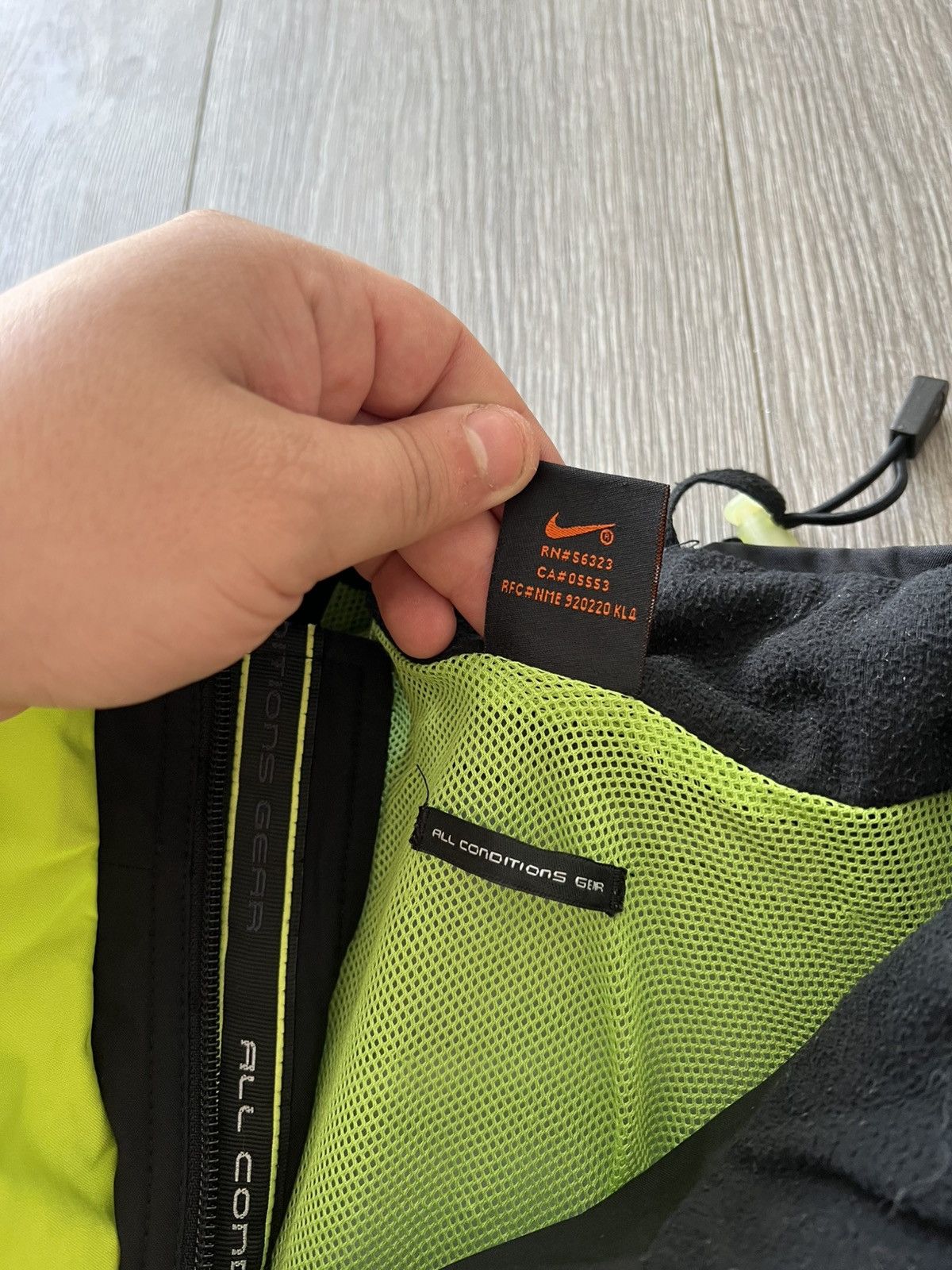 Nike ACG Vintage Nike ACG Jacket Size US L / EU 52-54 / 3 - 15 Thumbnail