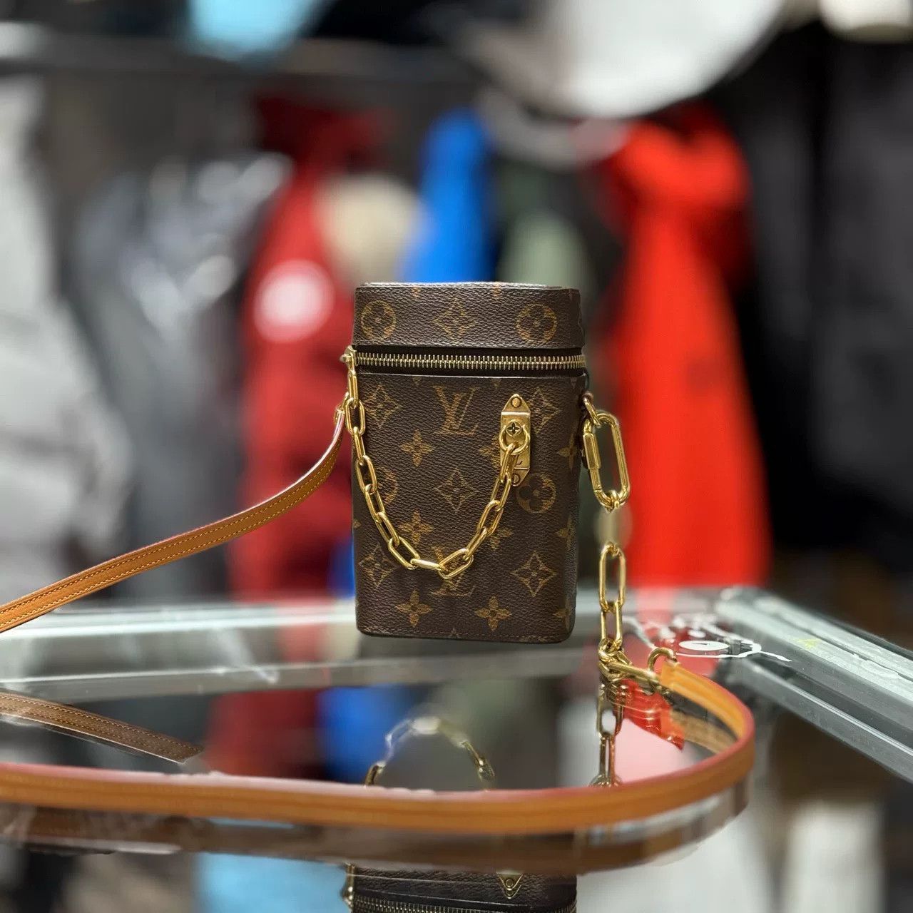 Louis Vuitton Louis Vuitton Phone Box Crossbody Bag Size ONE SIZE - 1 Thumbnail