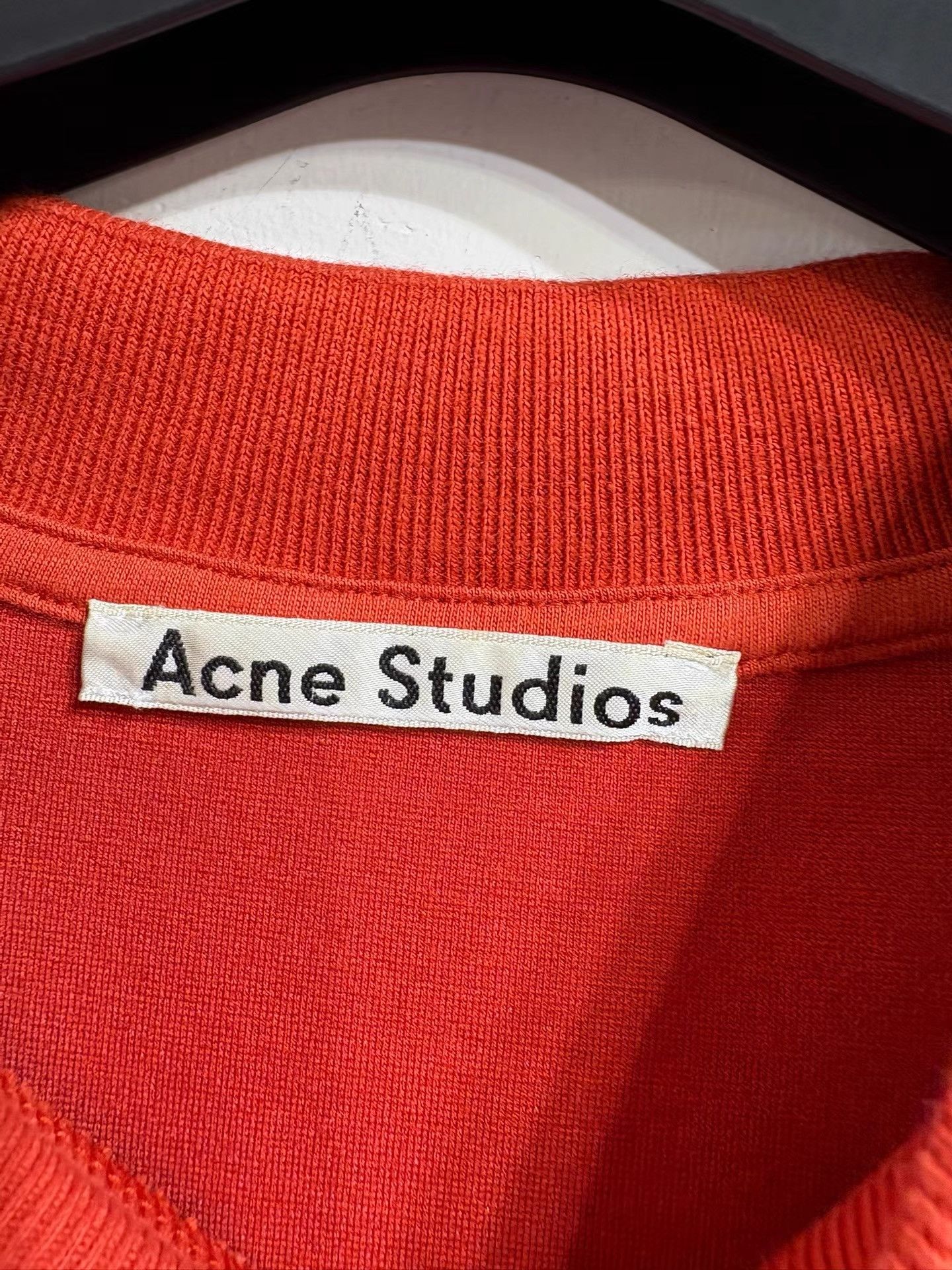 Acne Studios Acne Studios Men's Red Short Sleeve T-shirt K29 Size US S / EU 44-46 / 1 - 3 Thumbnail