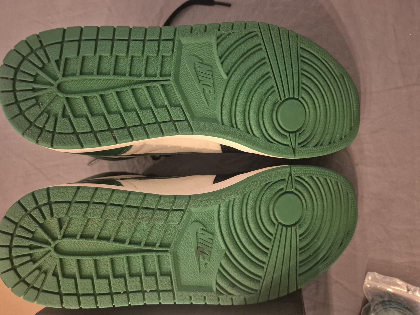 Jordan Brand Jordan 1 Retro High Top Pine Green Size 11.5 Pre-Owned Size US 11.5 / EU 44-45 - 11 Thumbnail