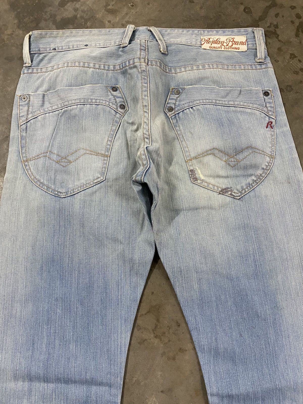 Tornado Mart Vintage Replay Slim Fit Distressed Denim Wash Blue @315 Size US 32 / EU 48 - 4 Thumbnail