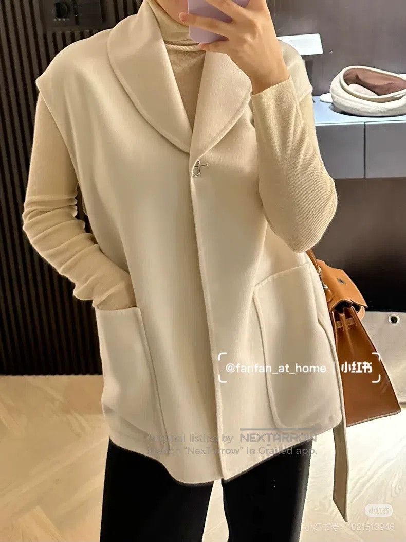 Hermes Hermes Pig Nose Silver Buckle Cashmere Vest Jacket Size XS / US 0-2 / IT 36-38 - 9 Thumbnail
