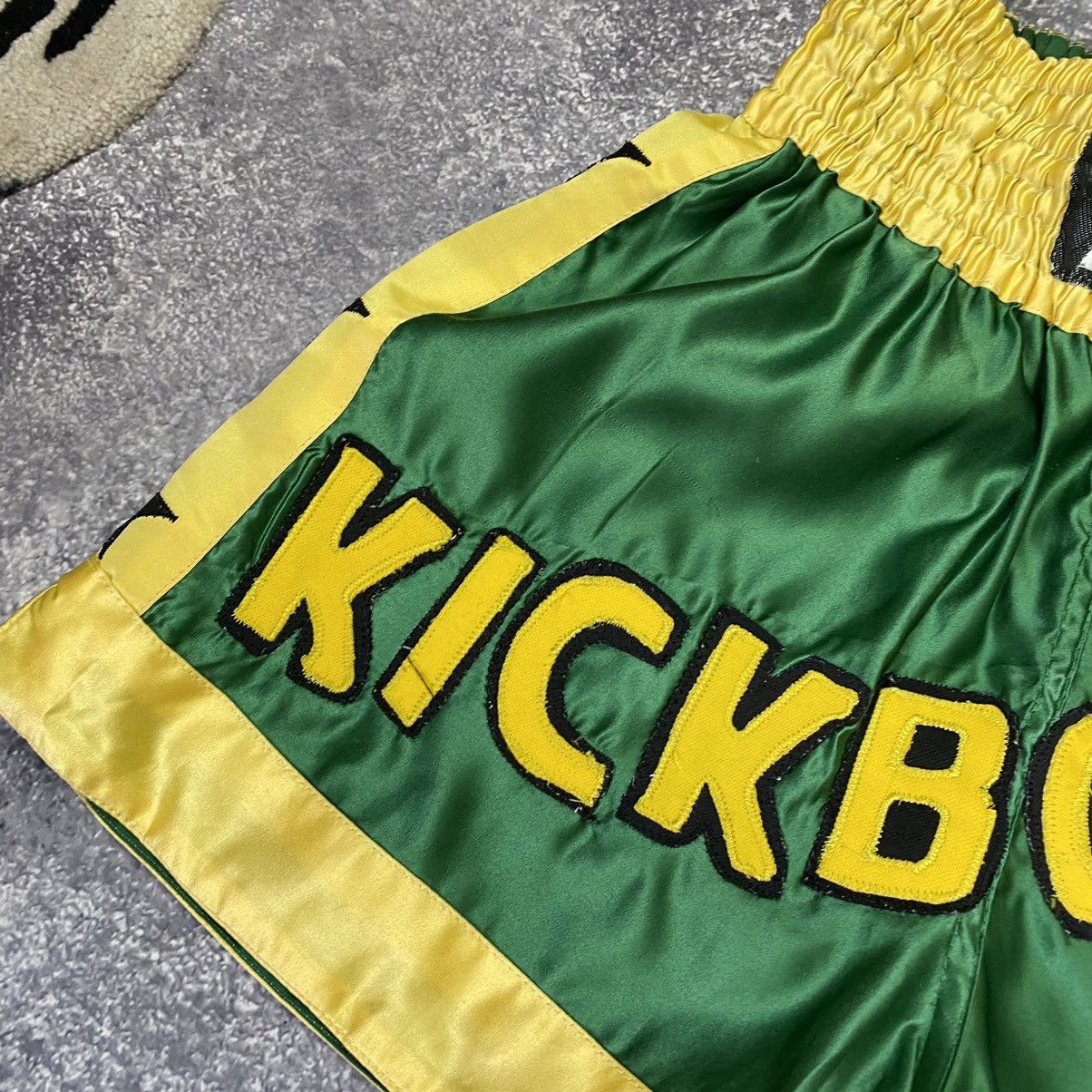 Japanese Brand Vintage Men’s Kick boxing Muay Thai Sportwear shorts Size US 32 / EU 48 - 5 Thumbnail