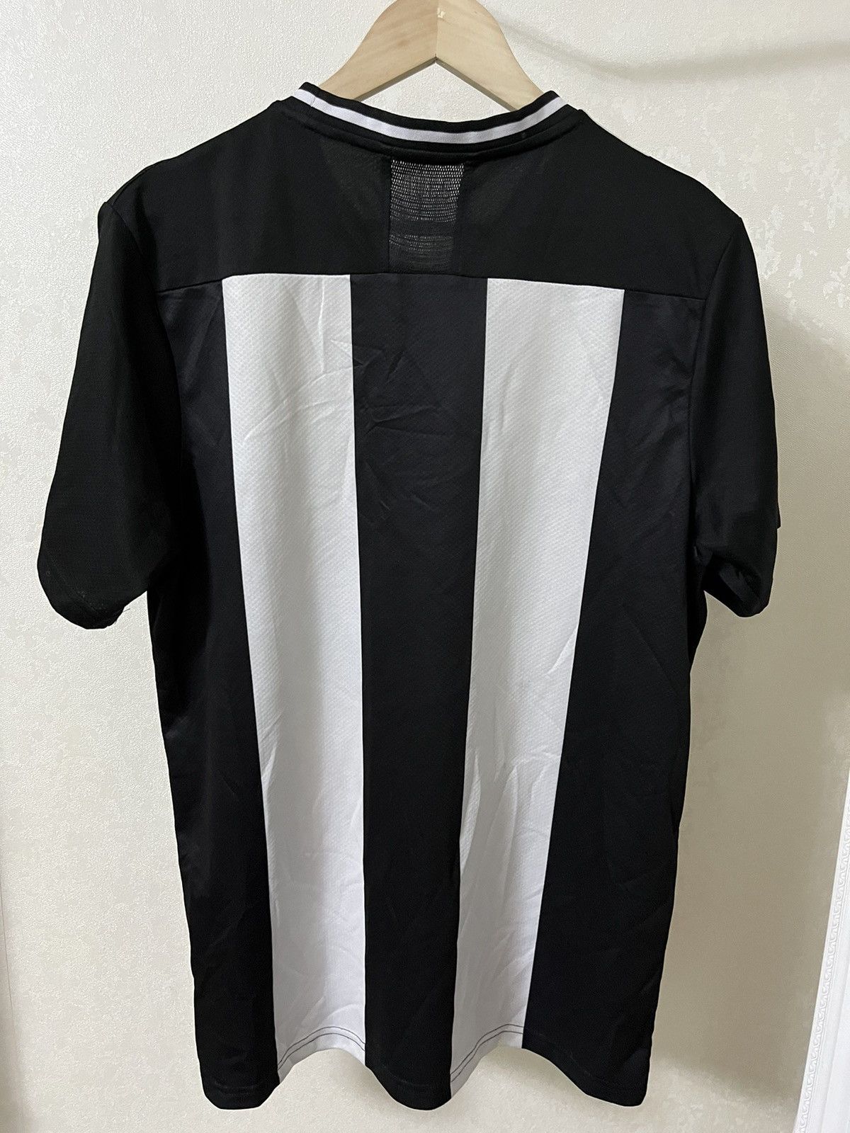 Puma Puma Newcastle Vintage 2019 Home Jersey Size US M / EU 48-50 / 2 - 2 Thumbnail
