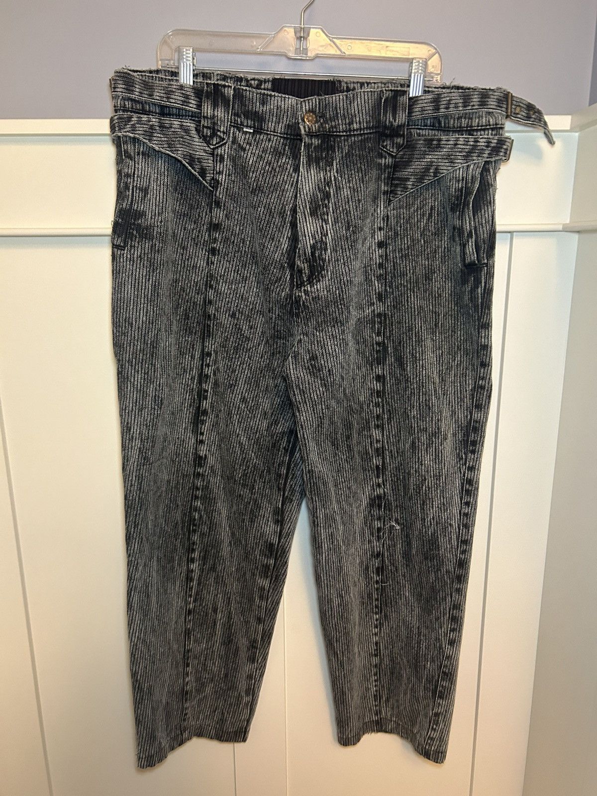 Vintage 1980’s Magnum Ballon faded Jeans Size US 34 / EU 50 - 1 Thumbnail