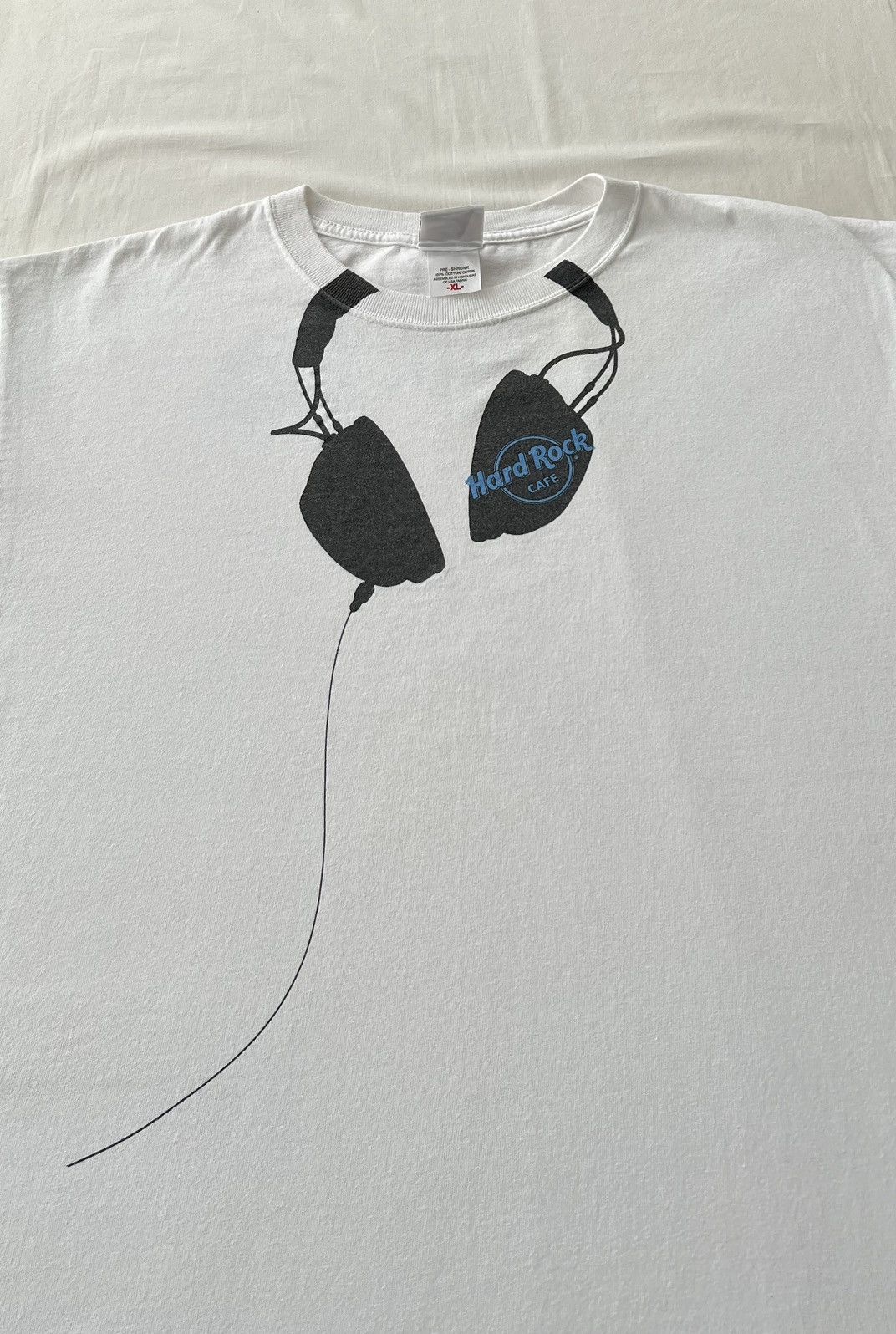 Hard Rock Cafe Vintage 2000s Hard Rock Cafe Headphones Miami Rocks T-shirt Size US XL / EU 56 / 4 - 3 Thumbnail