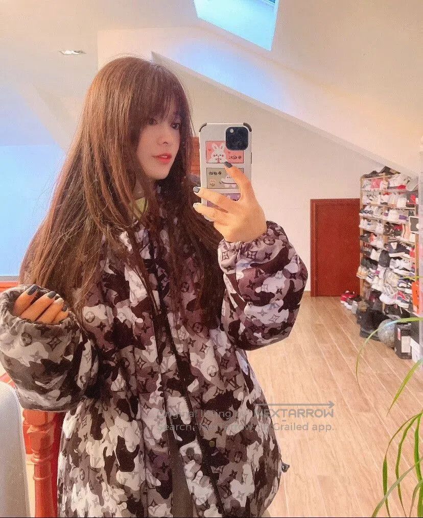 Louis Vuitton lv camouflage reversible jacket size 52. Size US L / EU 52-54 / 3 - 5 Thumbnail