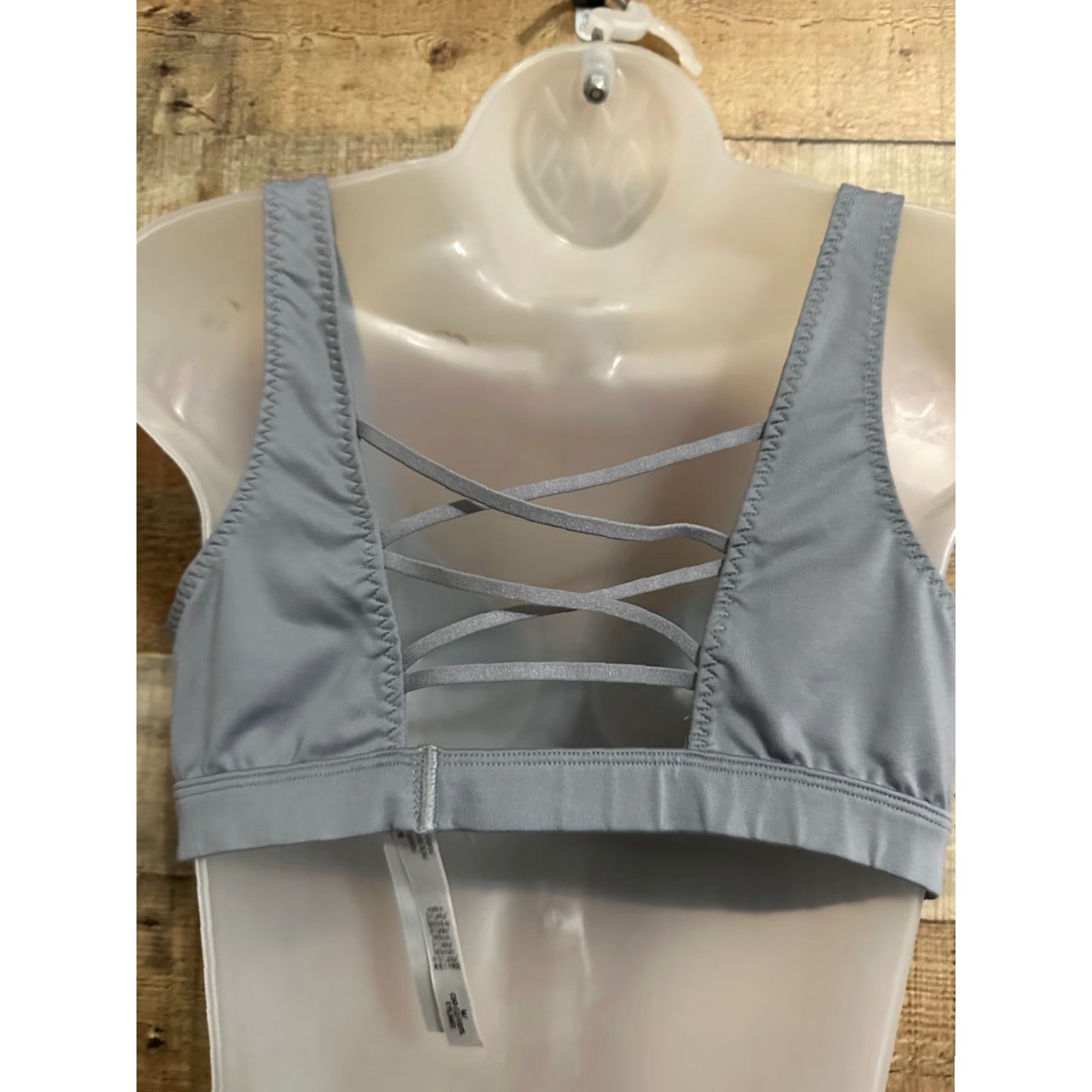 Victoria's Secret VICTORIA'S SECRET SPORT VSX SPORTS BRA Gray M Shirt Womens Size ONE SIZE - 3 Thumbnail