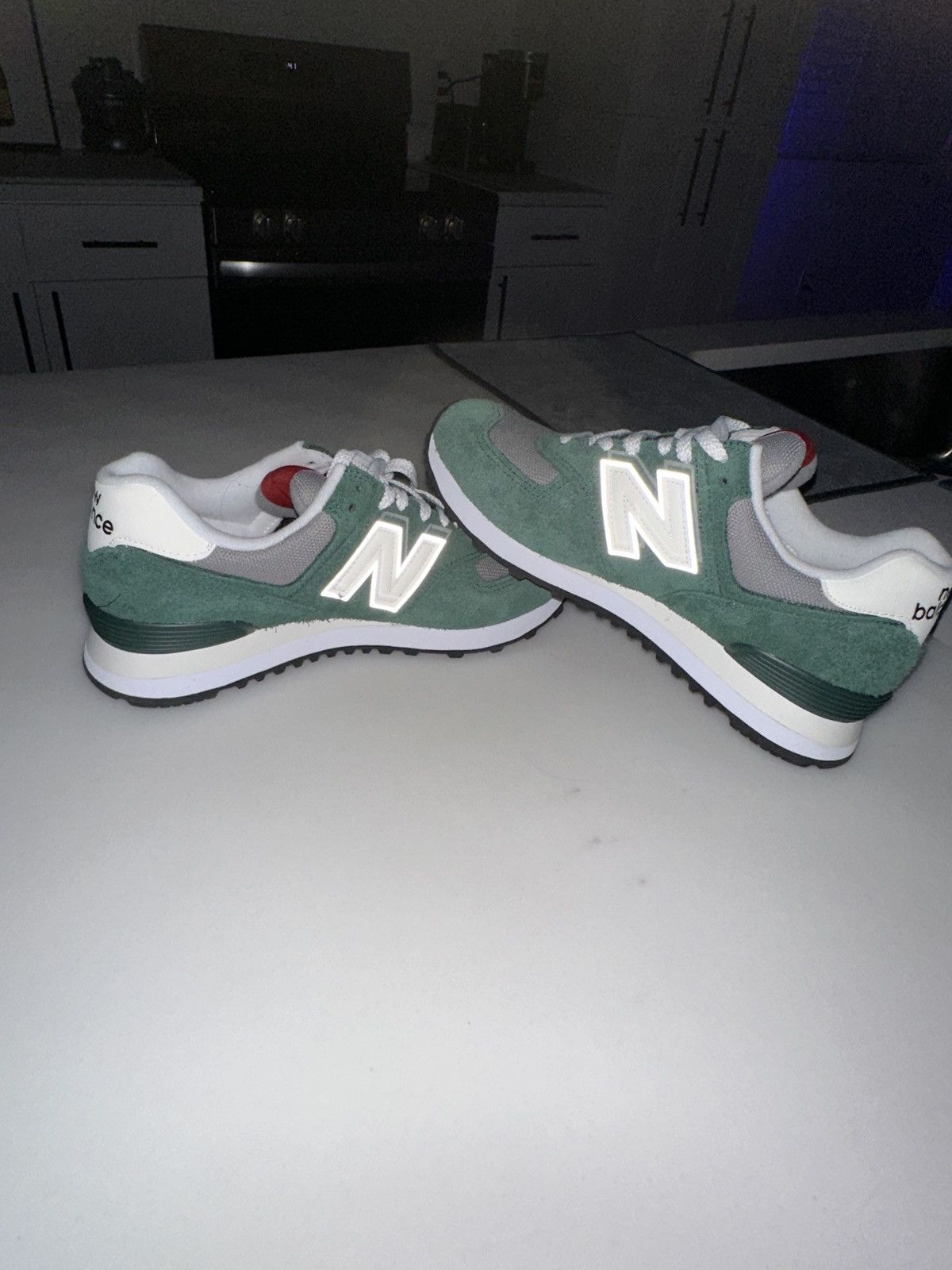 New Balance Forest Green New Balance 574 Size US 8 / EU 41 - 7 Thumbnail