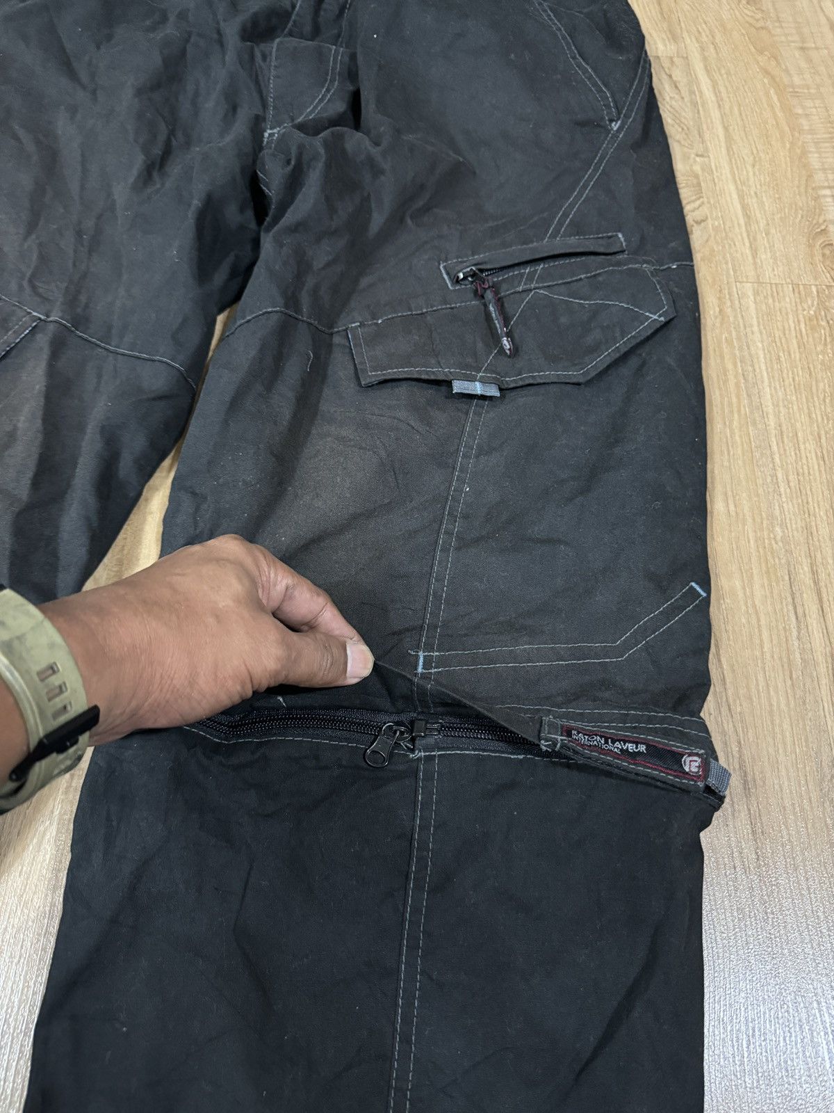 Japanese Brand Raton Laveur two ways baggy cargo plants Size US 36 / EU 52 - 2 Thumbnail