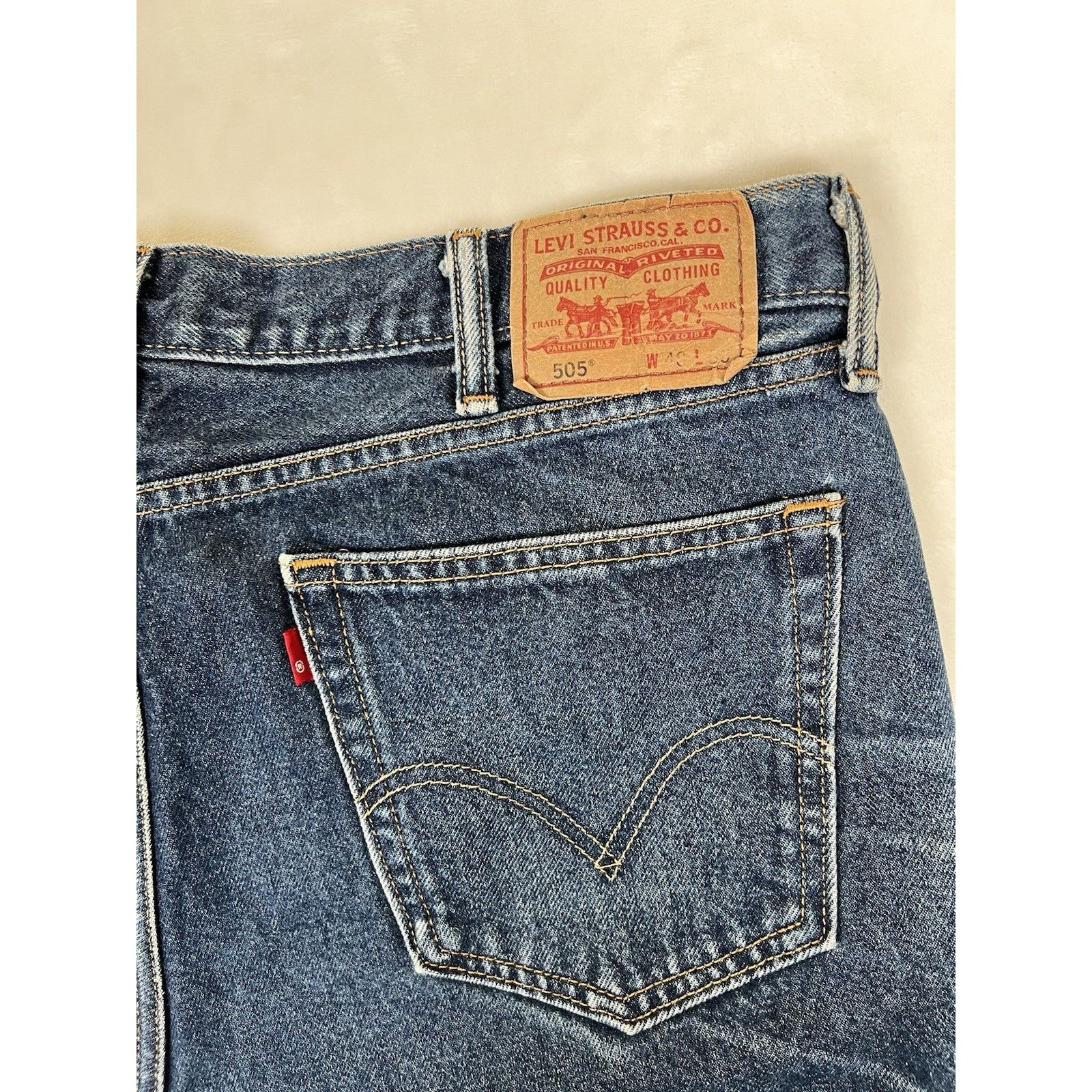 Levi's Vintage Levi’s 505 Blue Denim Jeans Size 40x30 Straight Fit Size US 40 / EU 56 - 9 Thumbnail