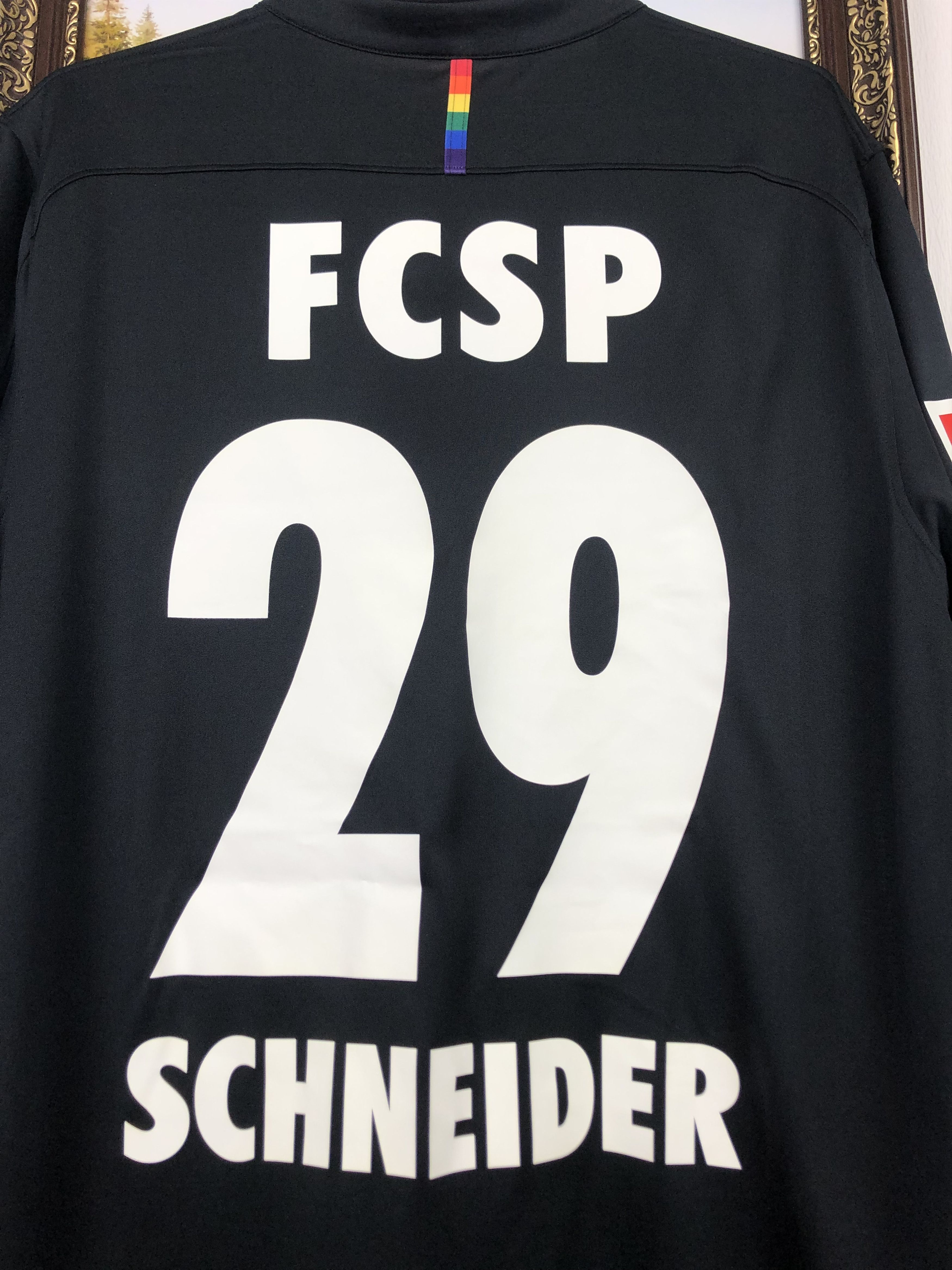 Under Armour St Pauli football shirt 2018 Soccer #29 Schneider Jersey Size US L / EU 52-54 / 3 - 9 Thumbnail