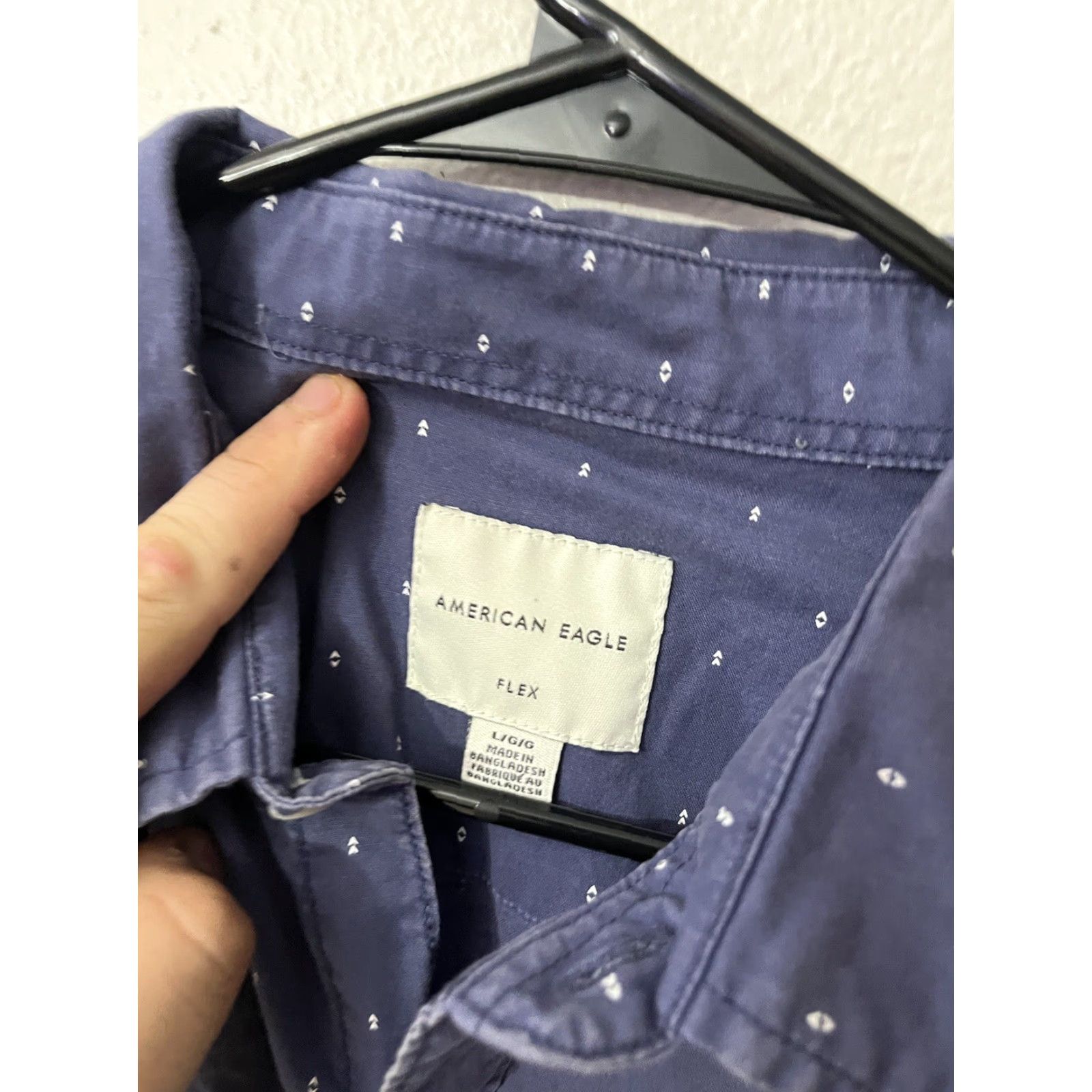 American Eagle Outfitters American Eagle Outfitters Shirt Men L Blue Button-Up Short Sleeve Pocket Graphic Print Cotton Blend Casual Mens Size US L / EU 52-54 / 3 - 3 Thumbnail