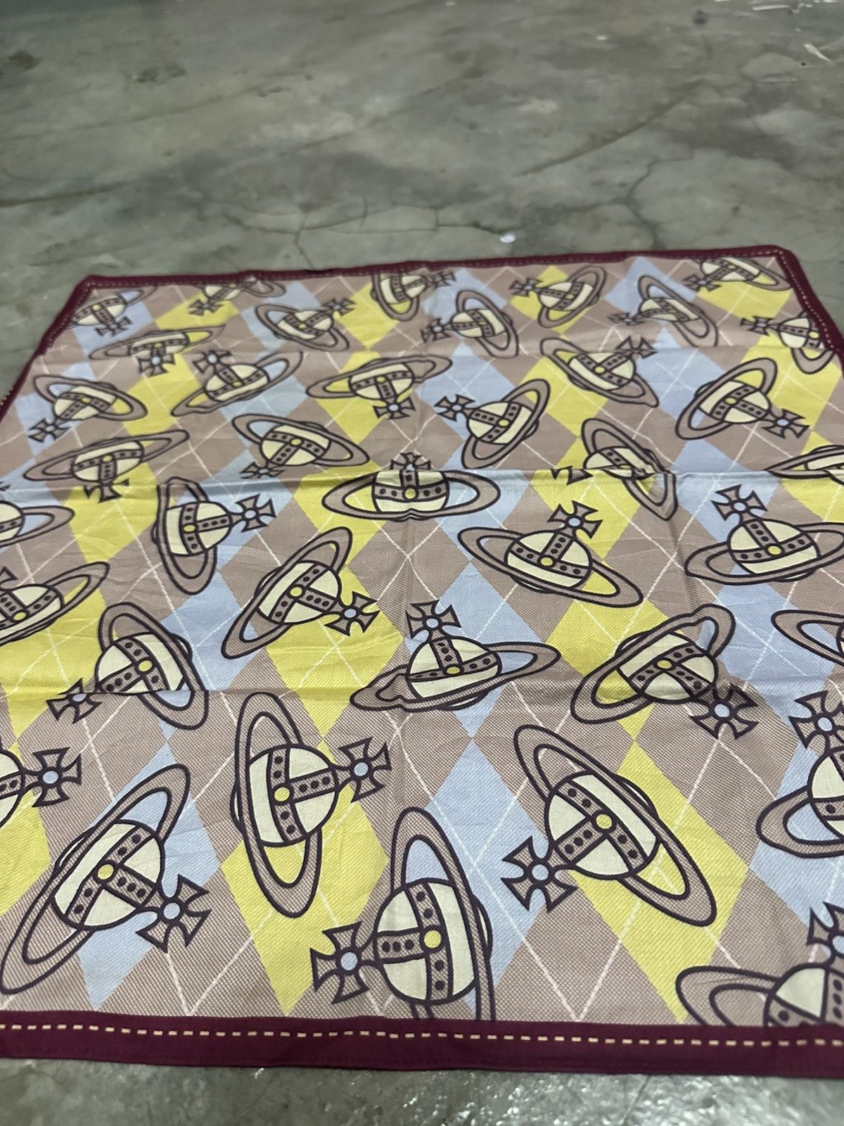 Designer × Vivienne Westwood Vivienne Westwood Handkerchief Overprint Size ONE SIZE - 3 Thumbnail