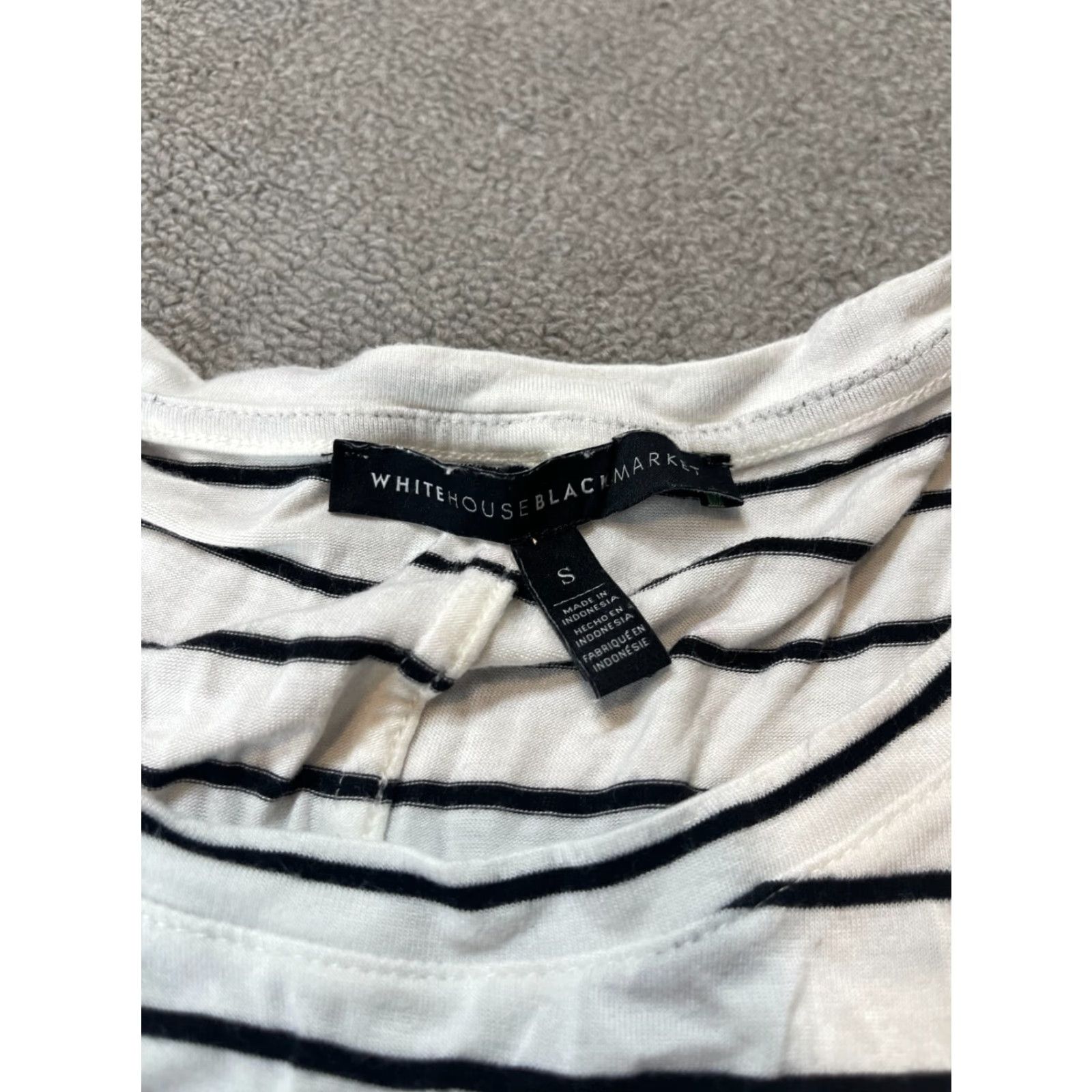 White House Black Market White House Black Market Shirt Womens Small S White Striped Short Sleeve Blouse Shirt Size S / US 4 / IT 40 - 4 Thumbnail