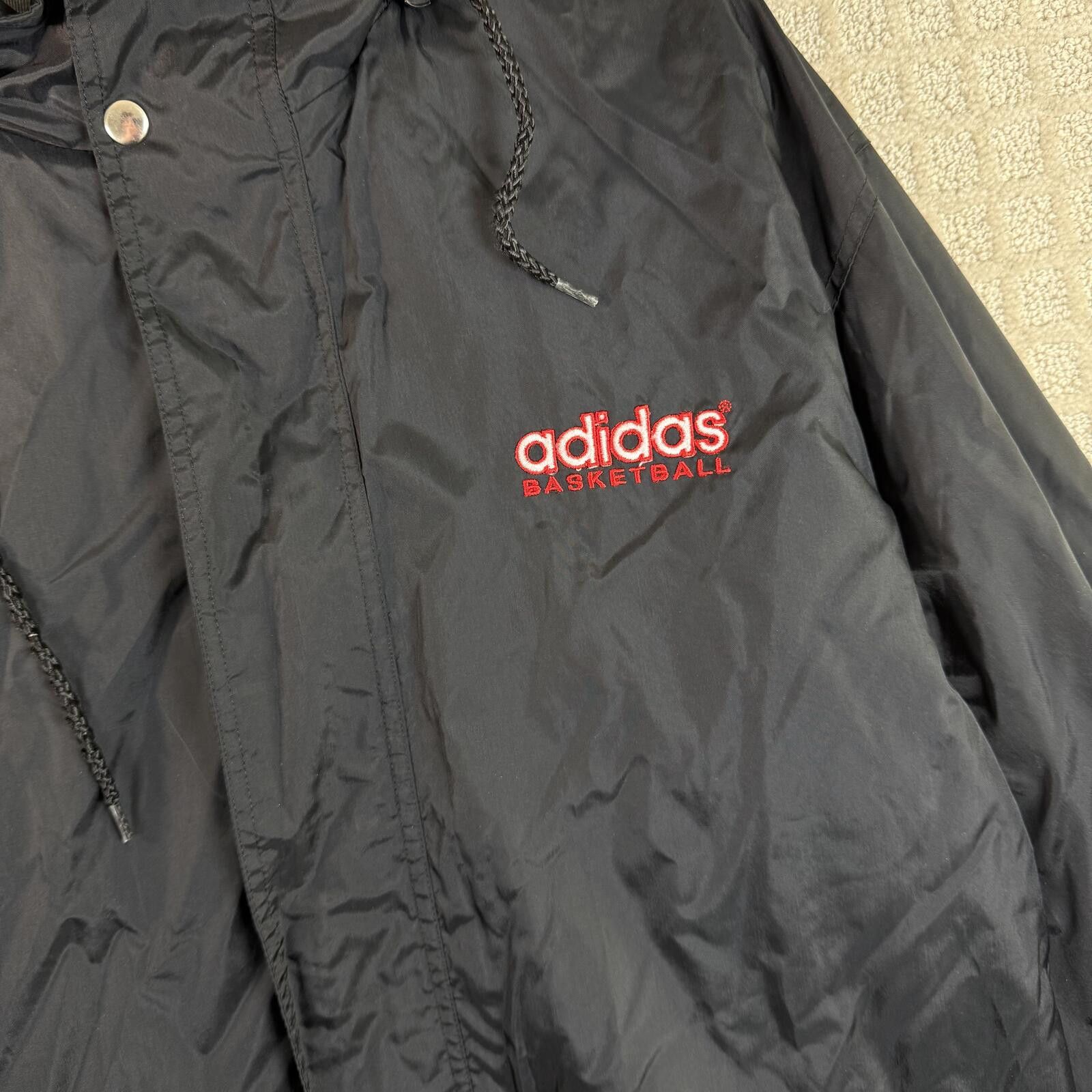 Adidas vintage adidas basketball sky jam windbreaker jacket small Size US S / EU 44-46 / 1 - 2 Thumbnail