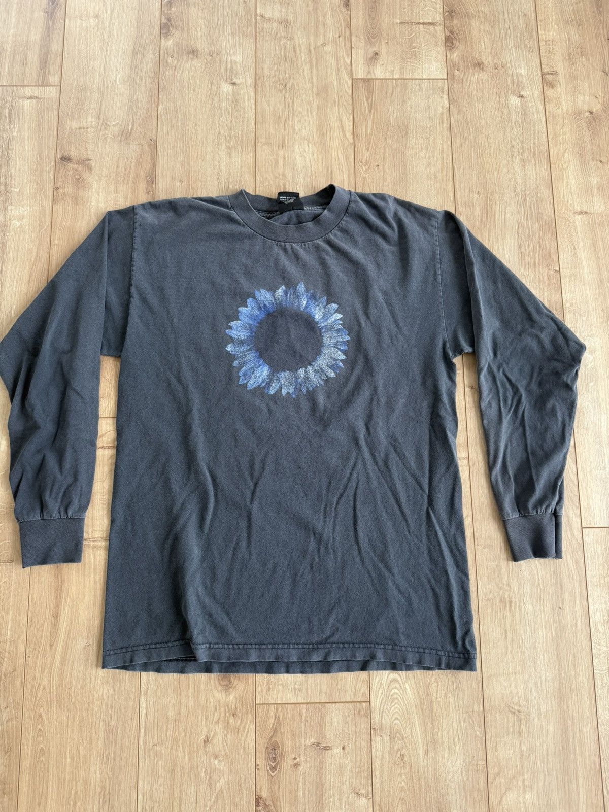 Vintage Vintage Bush Razorblade Suitcase Tour Long Sleeve Size US L / EU 52-54 / 3 - 1 Thumbnail