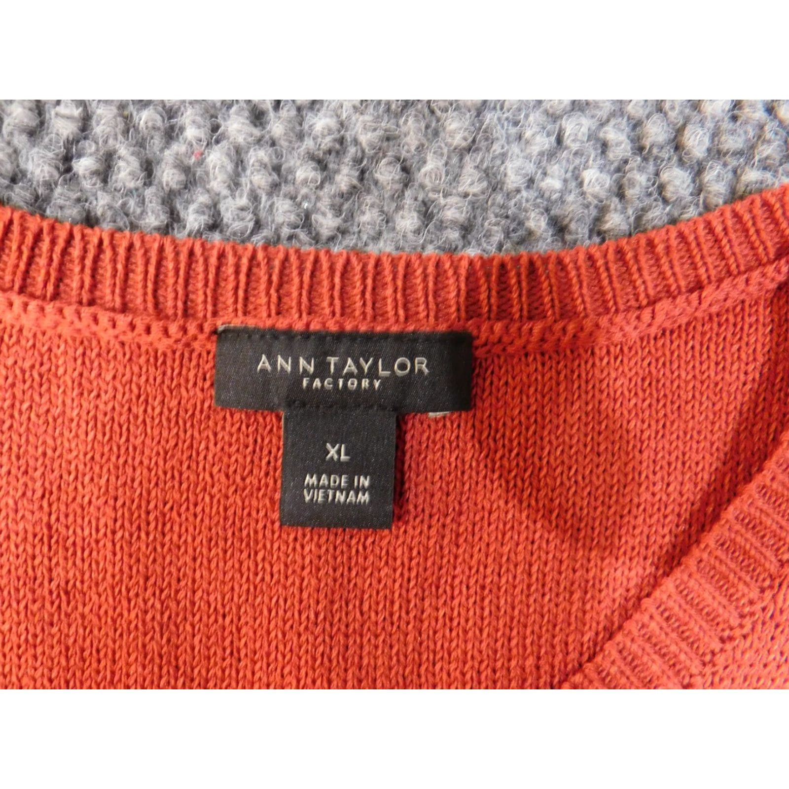 Ann Taylor Ann Taylor Sweater XL orange Sleeveless Womens Knit Polyester Factory Stretch Shirt Size XL / US 12-14 / IT 48-50 - 4 Thumbnail