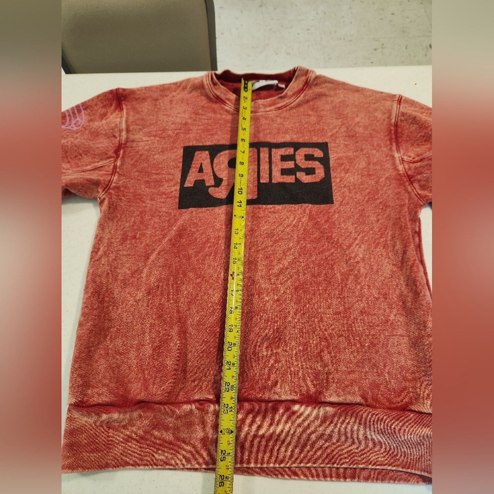 Vans Vans Vault x Aries sweatshirt men’s size M red. Size US M / EU 48-50 / 2 - 6 Thumbnail
