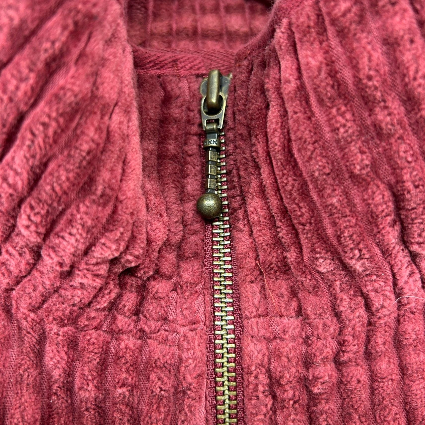 Vintage VINTAGE Woolrich Jacket Womens L Red Corduroy Full Zip Cropped Thick Cotton Y2K Size L / US 10 / IT 46 - 4 Thumbnail