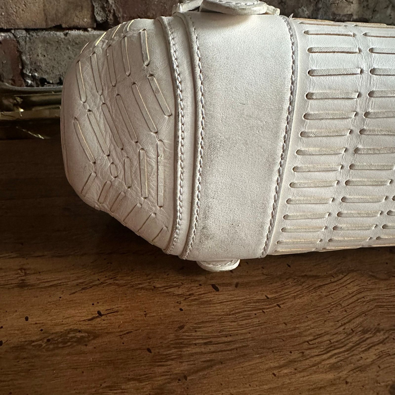 Loewe Vintage 2000's Loewe White Leather Senda Satchel Size ONE SIZE - 20 Thumbnail