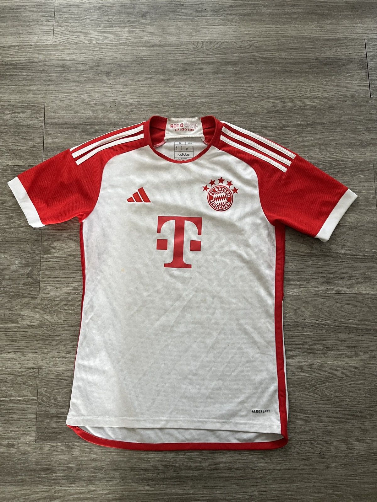 Other FC Bayern Munchen jersey Size US S / EU 44-46 / 1 - 1 Thumbnail