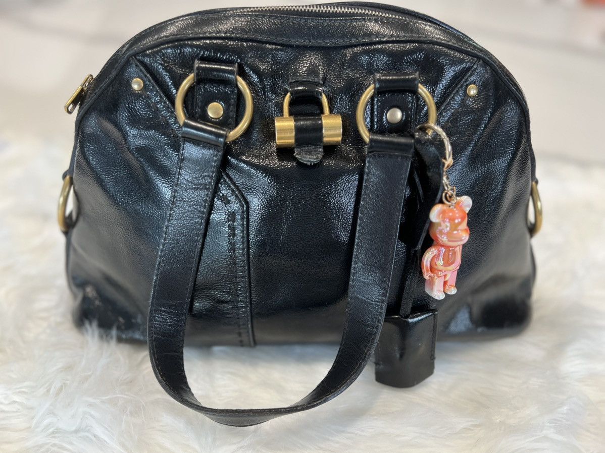 Yves Saint Laurent YSL Large Muse Bag Black Patent Leather w/ Lock & Charm Size ONE SIZE - 15 Thumbnail