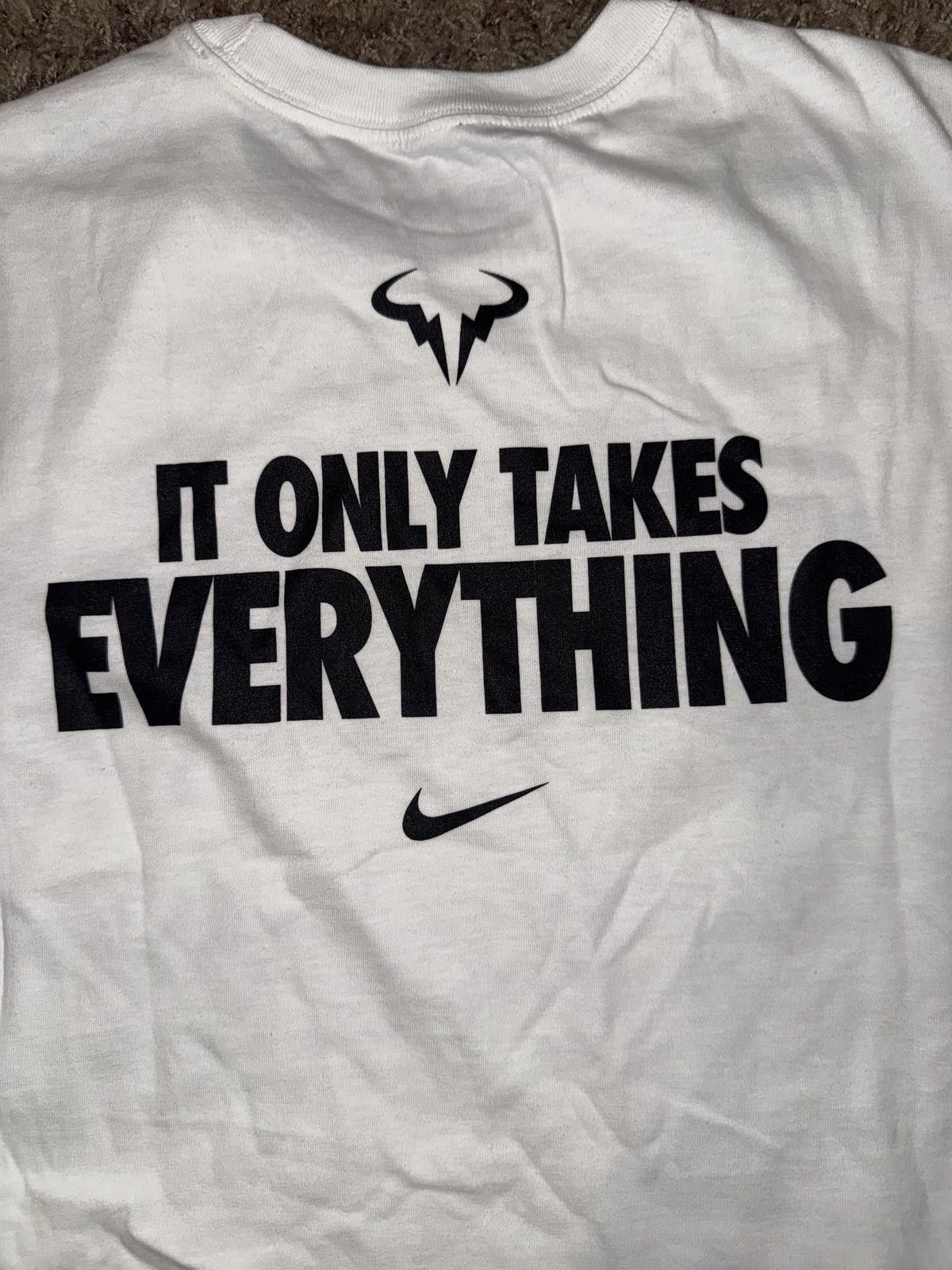 Nike NikeCourt Men’s Rafa Nadal Legends Tennis Retirement T-Shirt Size US S / EU 44-46 / 1 - 7 Thumbnail
