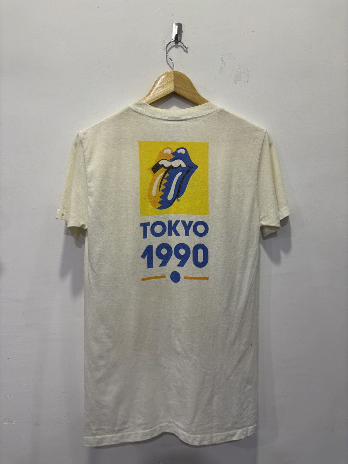 The Rolling Stones Vintage Rolling Stones Tokyo 1990 Tshirt Size US M / EU 48-50 / 2 - 2 Thumbnail