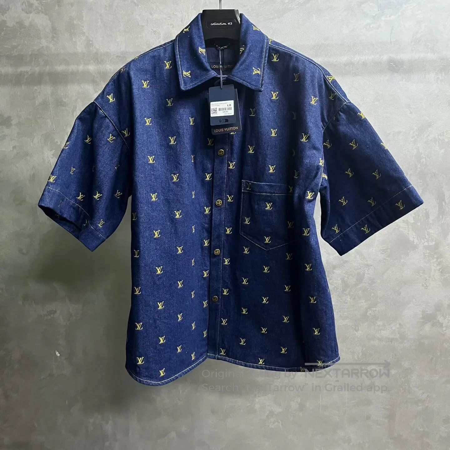 Louis Vuitton Louis Vuitton Blue logo embroidered single-button pointed- Size US L / EU 52-54 / 3 - 1 Thumbnail