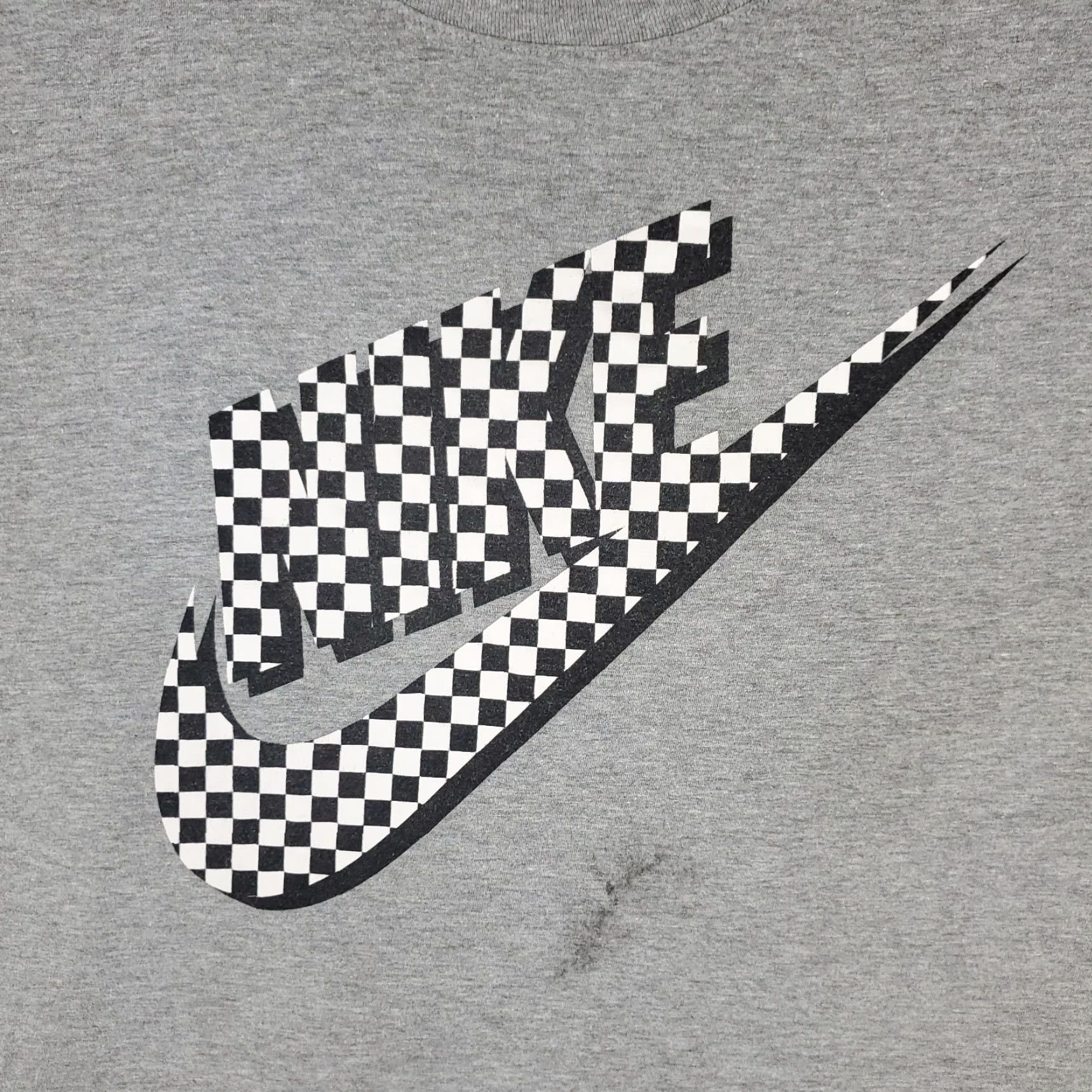 Nike VINTAGE Nike Center Swoosh Gray Short Sleeve T-Shirt Adult 2XL Gray Logo Cotton Blend Crew Neck 90s Sports Theme Mens Size US XXL / EU 58 / 5 - 3 Thumbnail