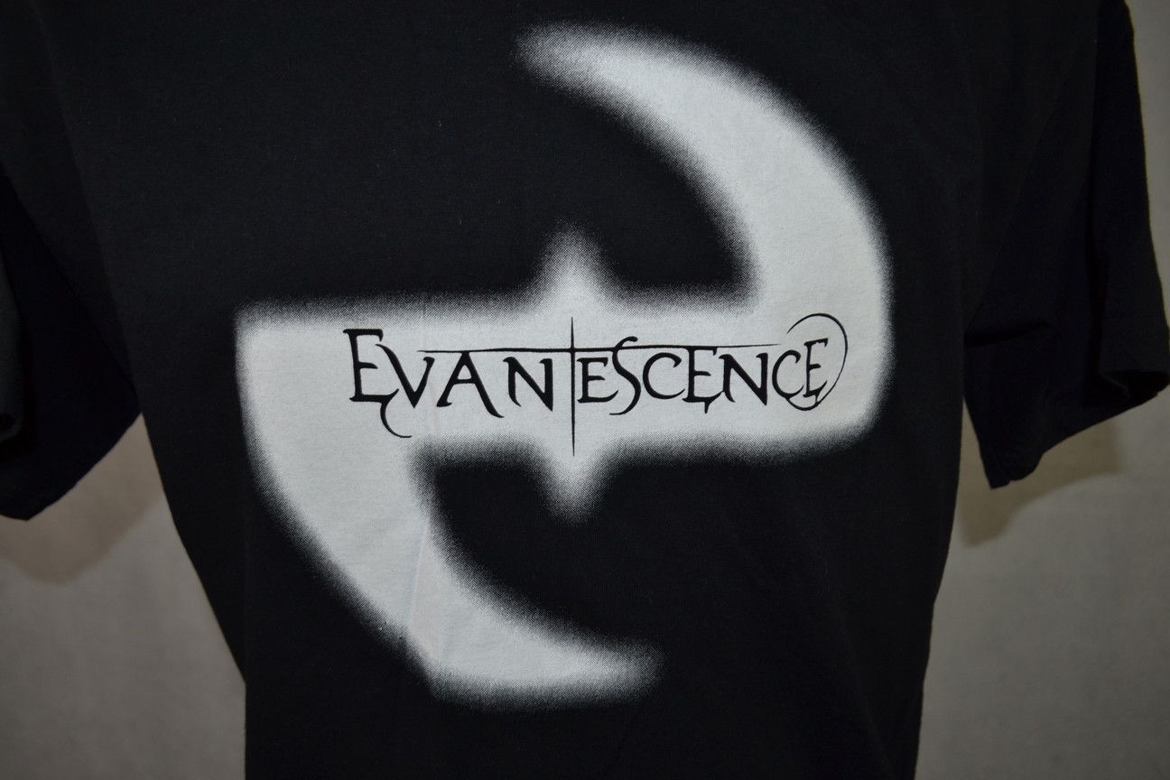 Band Tees × Vintage Evanescence Rock Band tee t-shirt M Size US M / EU 48-50 / 2 - 5 Thumbnail