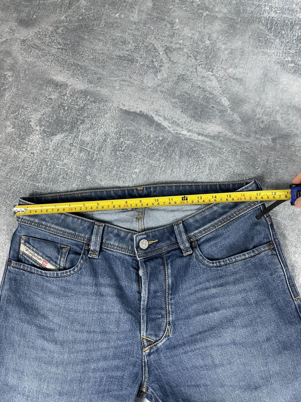 Diesel Diesel Industry regulated regular denim jeans Size US 33 - 7 Thumbnail