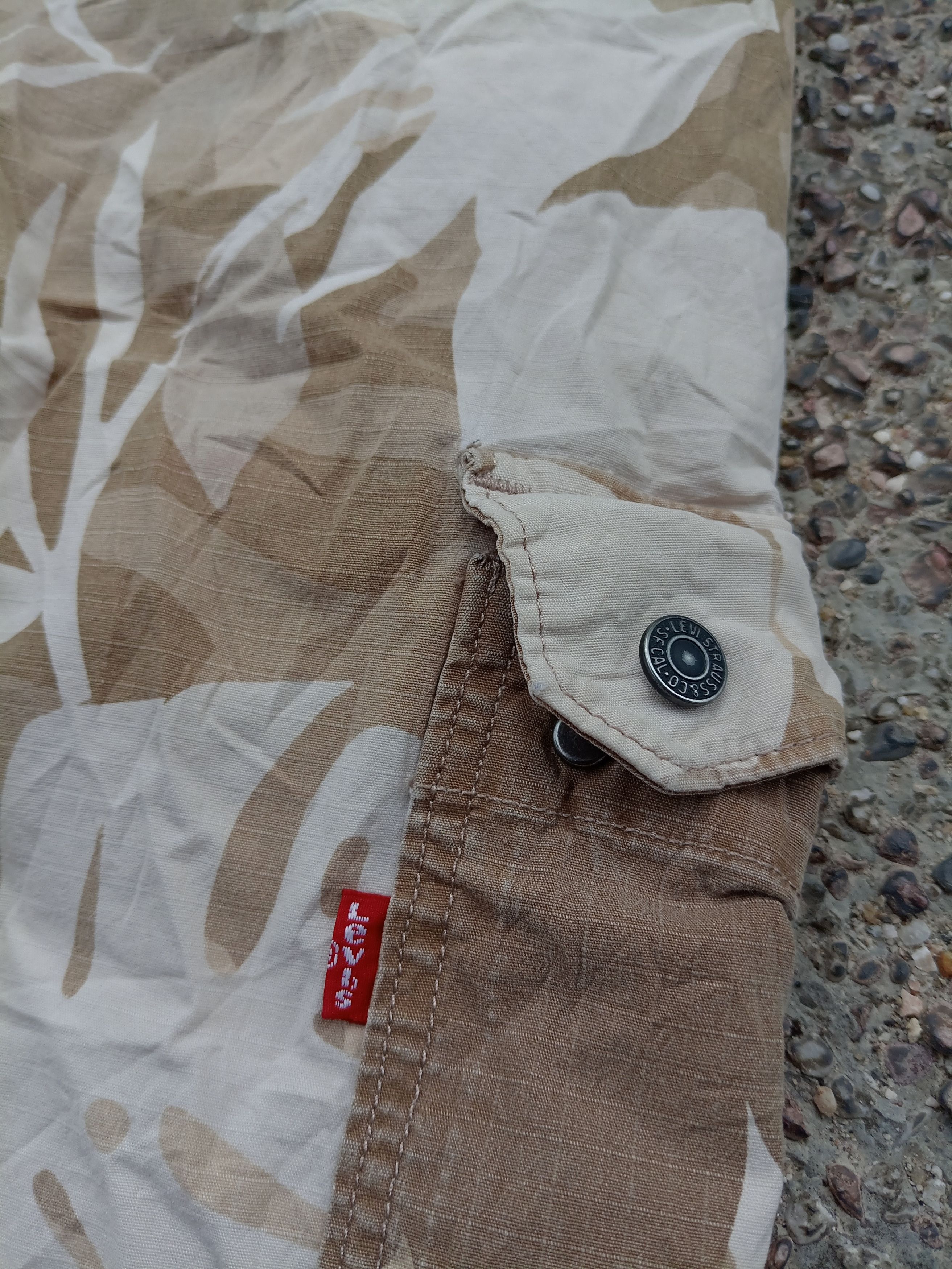 LVC × Levi's Levi's camo short pants Size US 34 / EU 50 - 2 Thumbnail