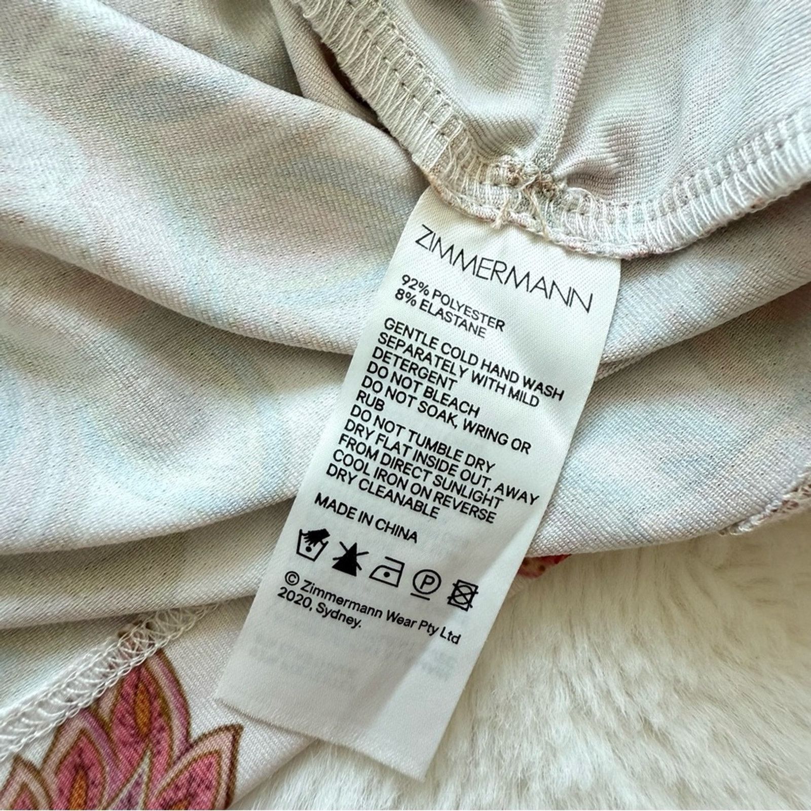 Zimmermann NEW ZIMMERMAN women long sleeve turtleneck size OP or S 390$ Size S / US 4 / IT 40 - 7 Thumbnail