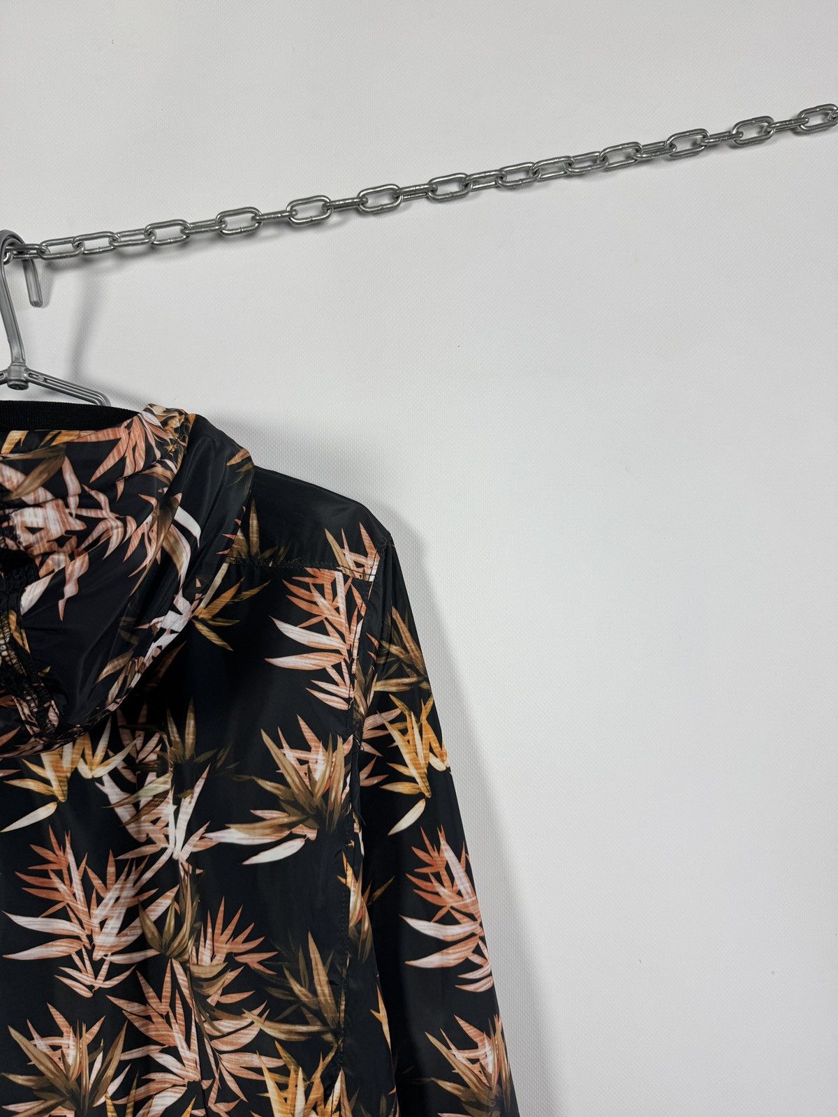 Scotch & Soda Scotch & Soda Lightweight Hooded Jacket Leaf Print Size M Size US M / EU 48-50 / 2 - 13 Thumbnail