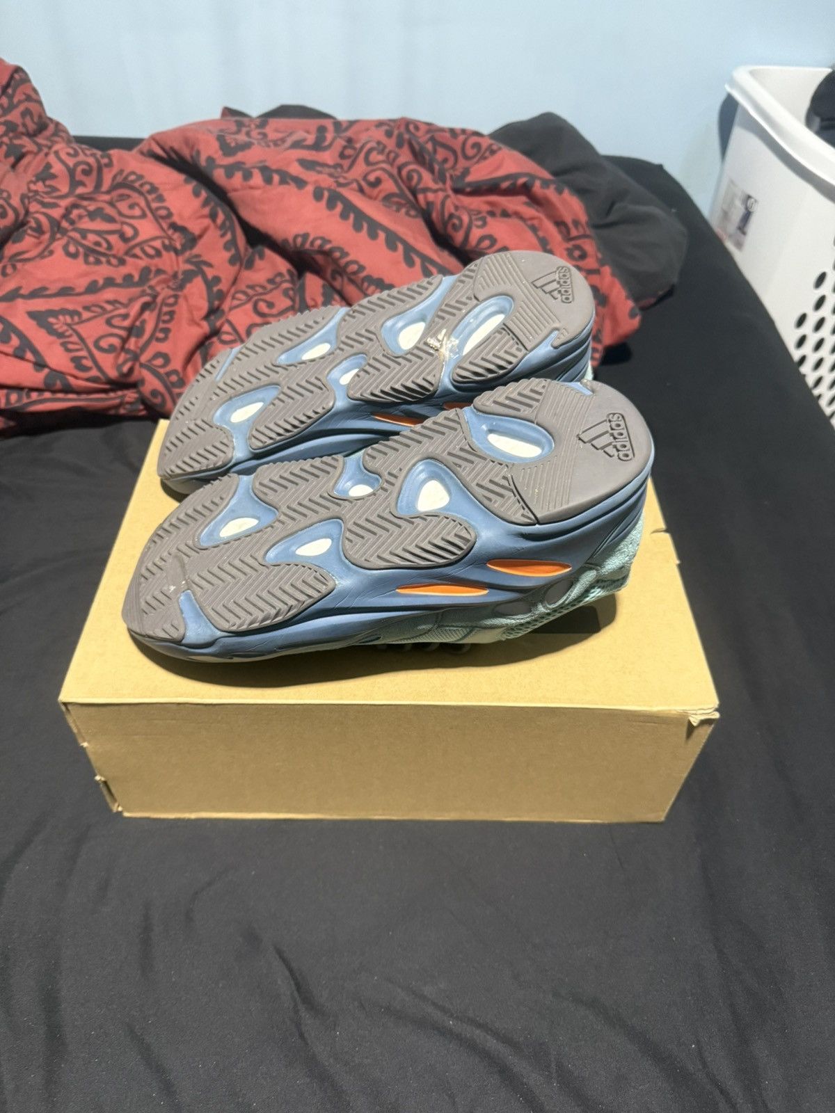 Yeezy yeezy boost 700 faded azure Size US 12.5 / EU 45-46 - 6 Thumbnail