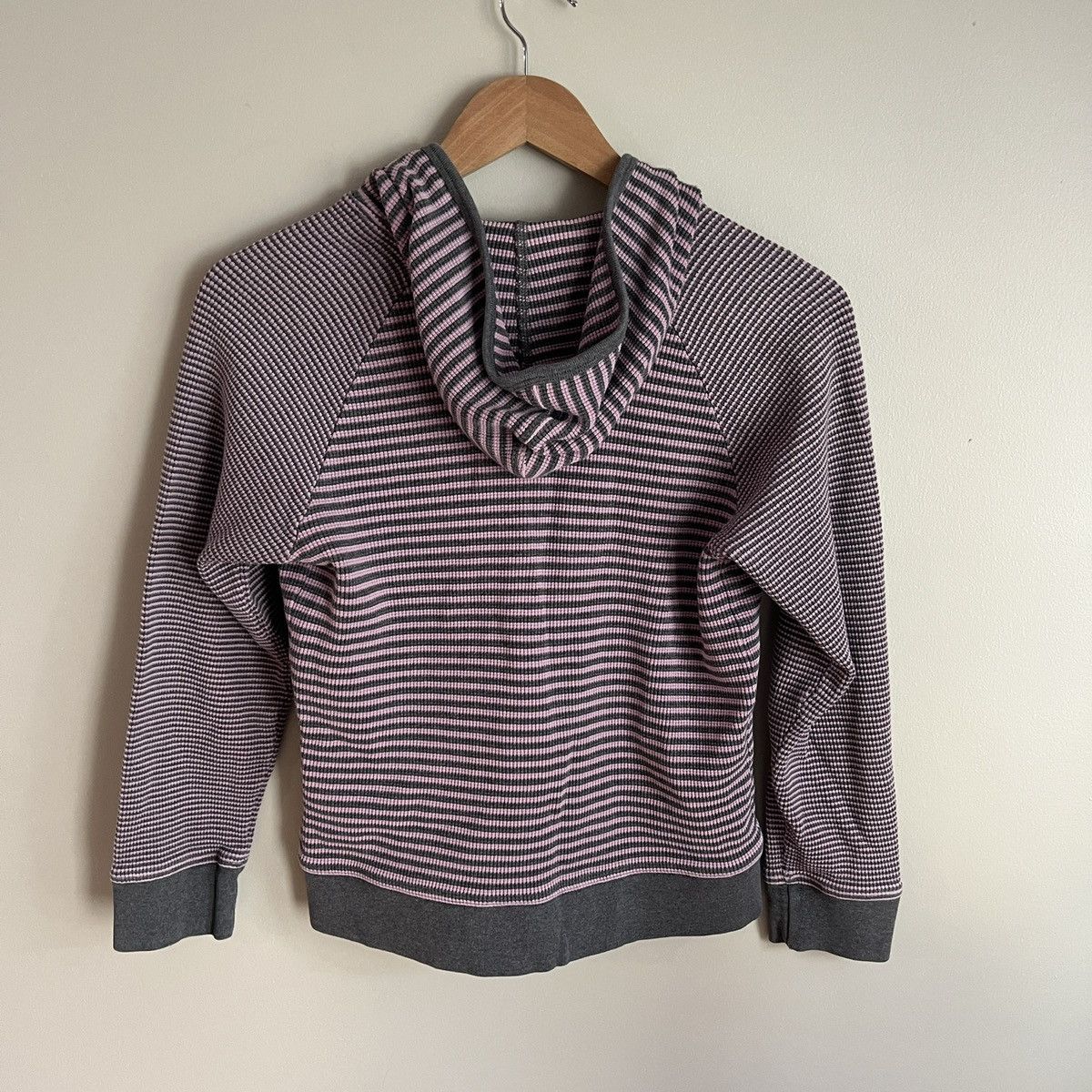 Burberry Burberry Striped Pink Black Hoodie Size S / US 4 / IT 40 - 4 Thumbnail