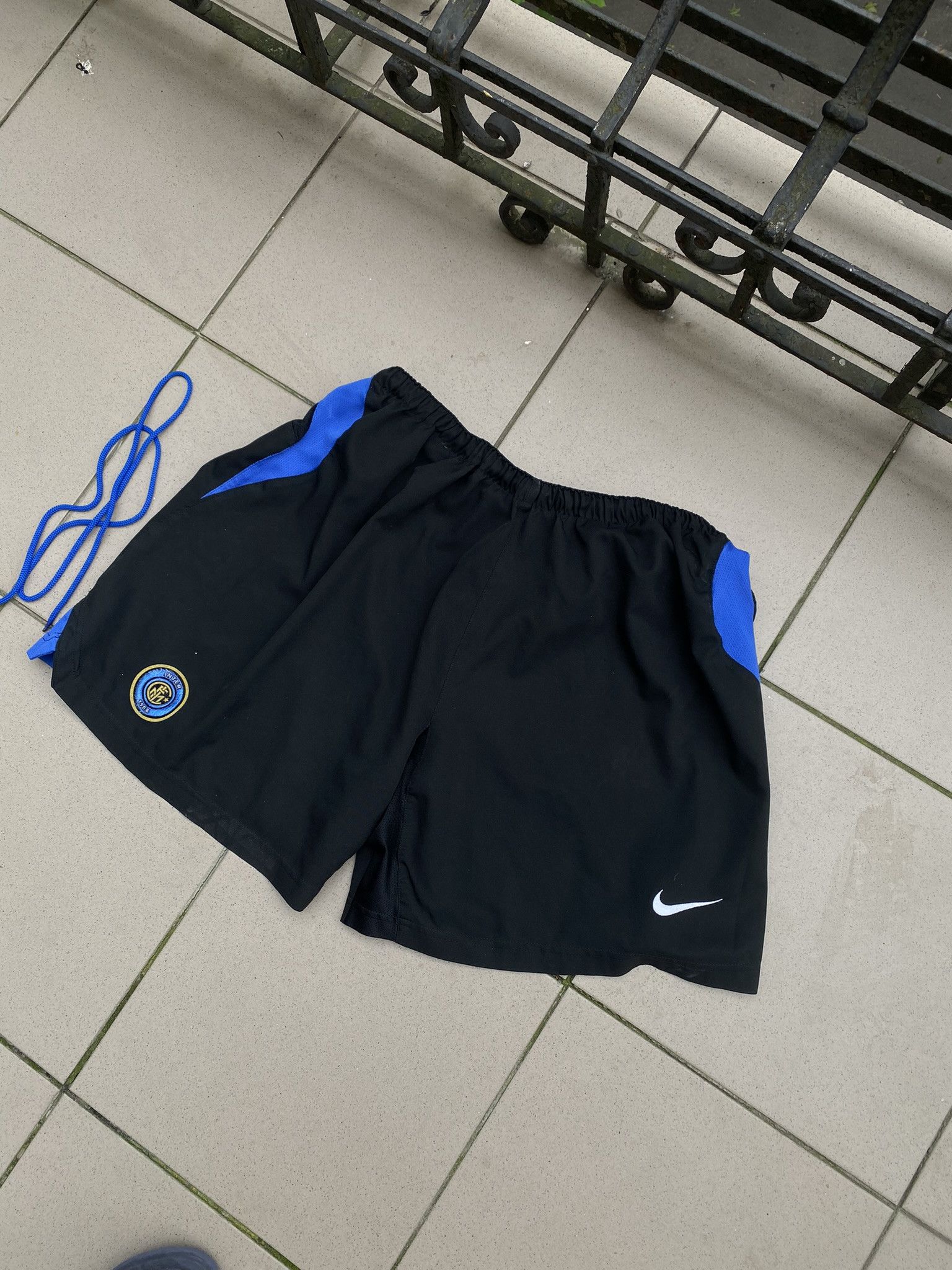 Nike × Vintage INTER MILAN 2006-2007 Home Shorts Nike Size US 34 / EU 50 - 2 Thumbnail