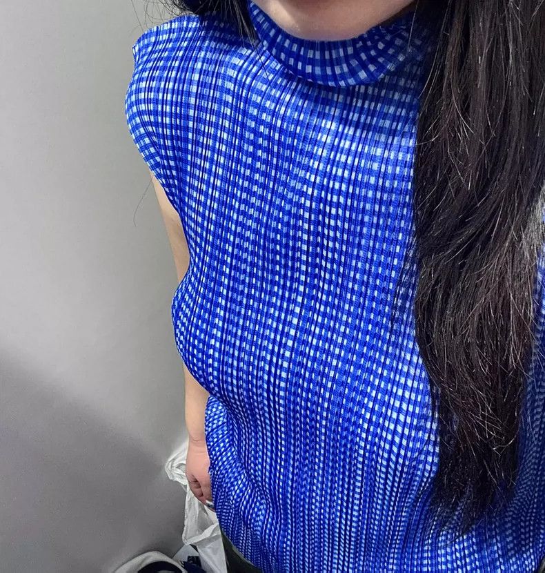 Issey Miyake Issey Miyake size:f Blue checkered top Size S / US 4 / IT 40 - 1 Thumbnail