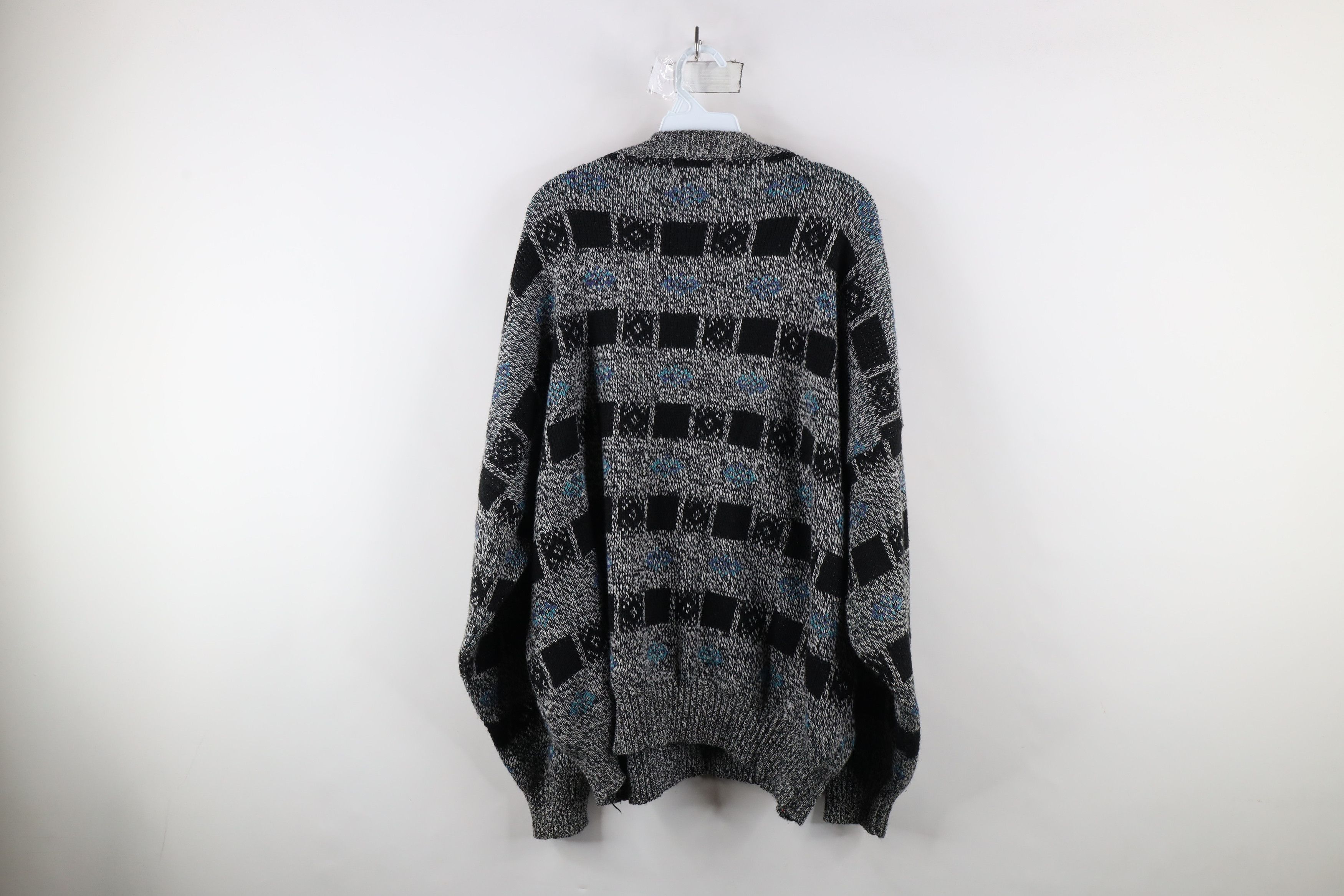 Vintage Vintage 90s Coogi Style Geometric Knit Crewneck Sweater Size US XXL / EU 58 / 5 - 9 Thumbnail