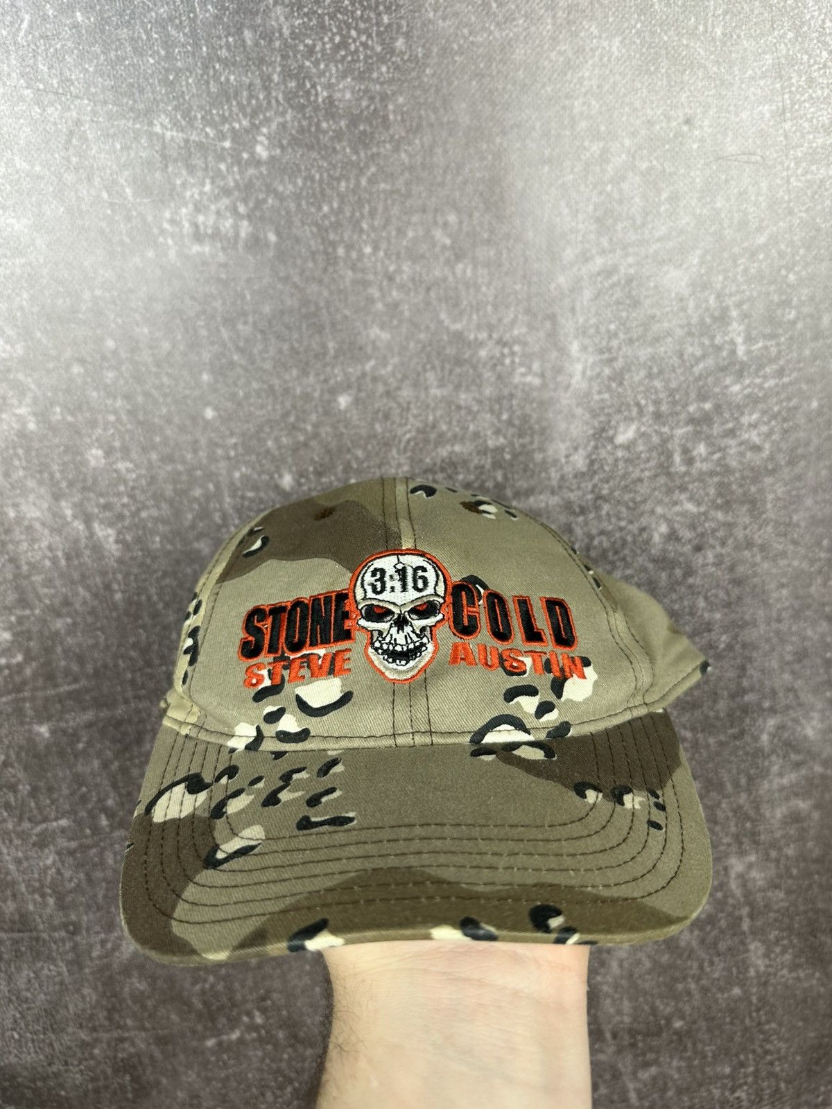 Vintage 90s Stone Cold Steve Austin Realtree Wrestling Hat Cap Size ONE SIZE - 1 Thumbnail