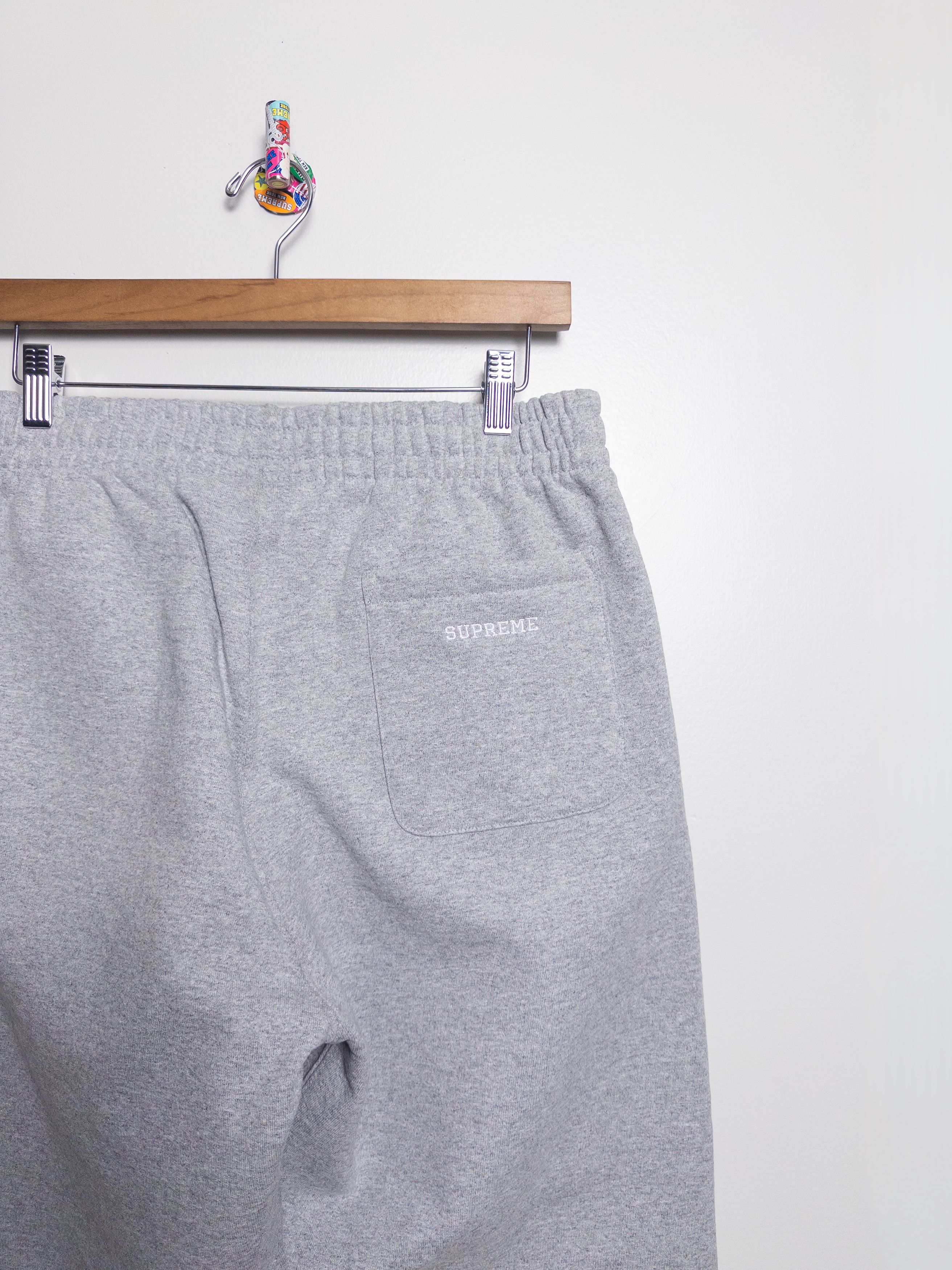 Supreme S LOGO SWEATPANTS SMALL Size US 30 / EU 46 - 6 Thumbnail