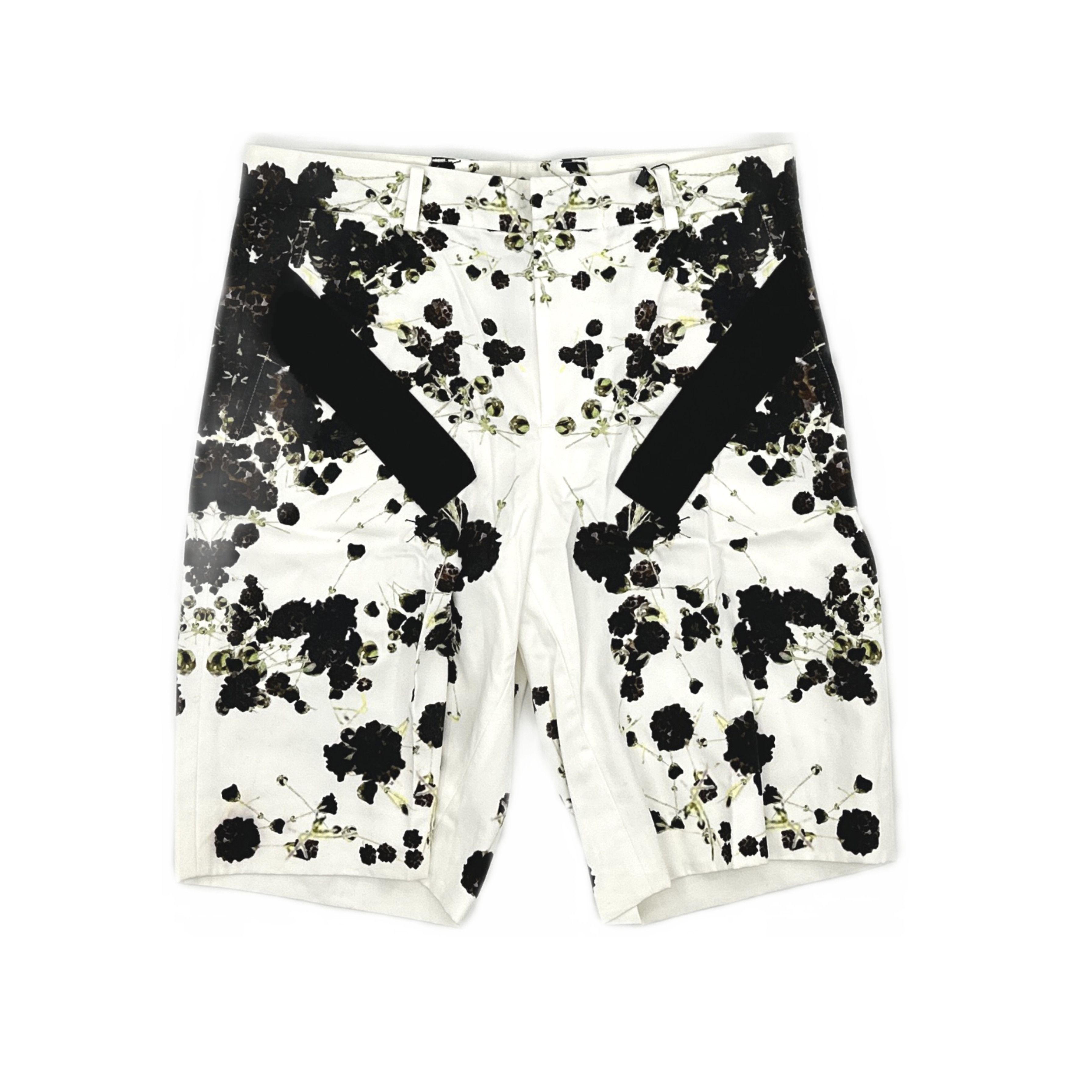 Givenchy Givenchy Floral Print Shorts Size 48 Size US 32 / EU 48 - 1 Thumbnail