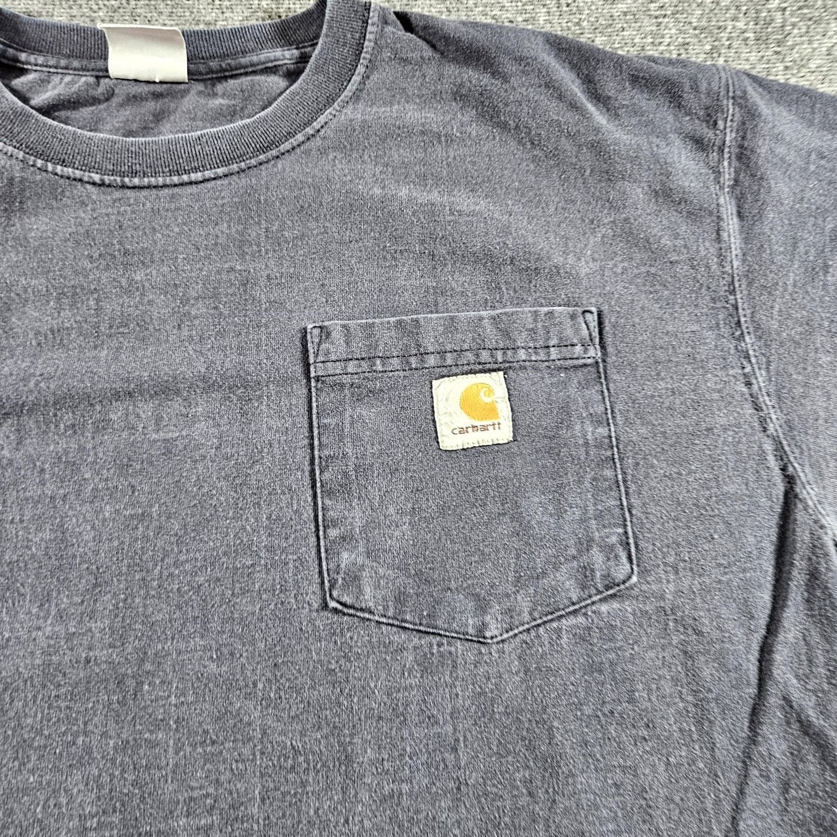 Carhartt Carhartt Shirt Mens L Gray Pocket Logo Workwear Heavyweight Tee T-Shirt Size US L / EU 52-54 / 3 - 2 Thumbnail